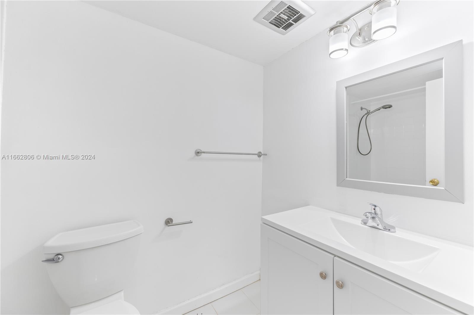 VILLA DORADA CONDO - Residential