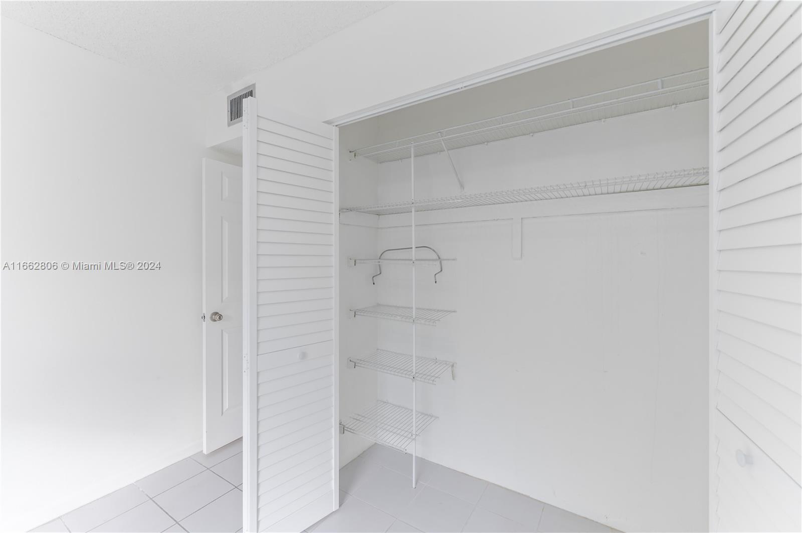 VILLA DORADA CONDO - Residential