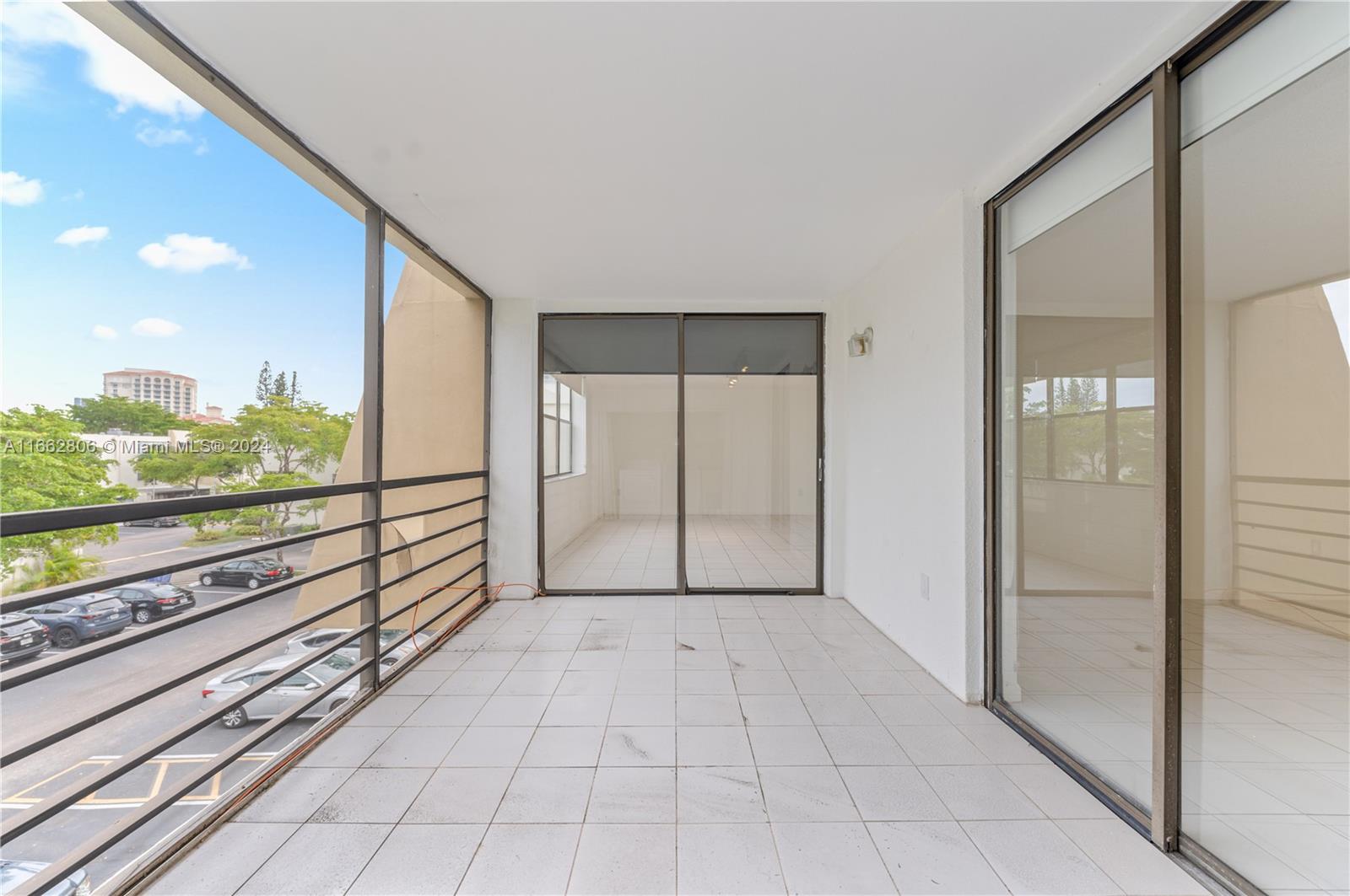 VILLA DORADA CONDO - Residential
