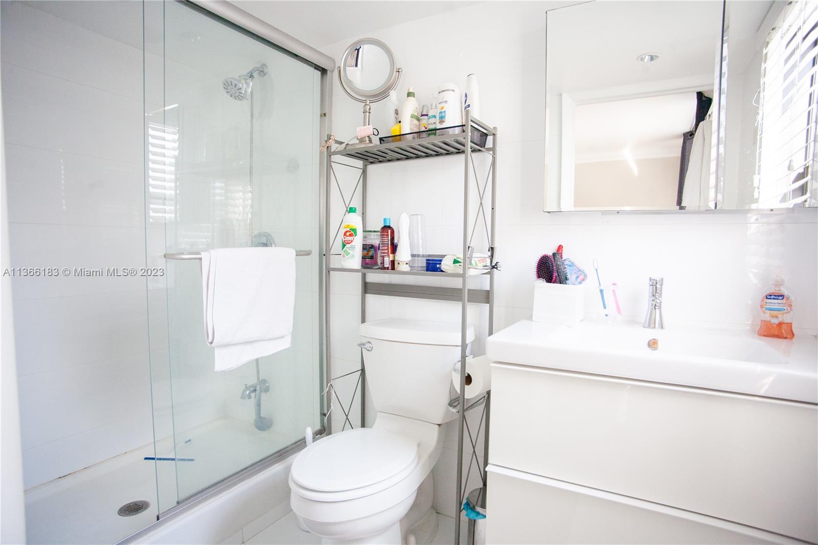 VENDOME PLACE CONDO - Residential Lease