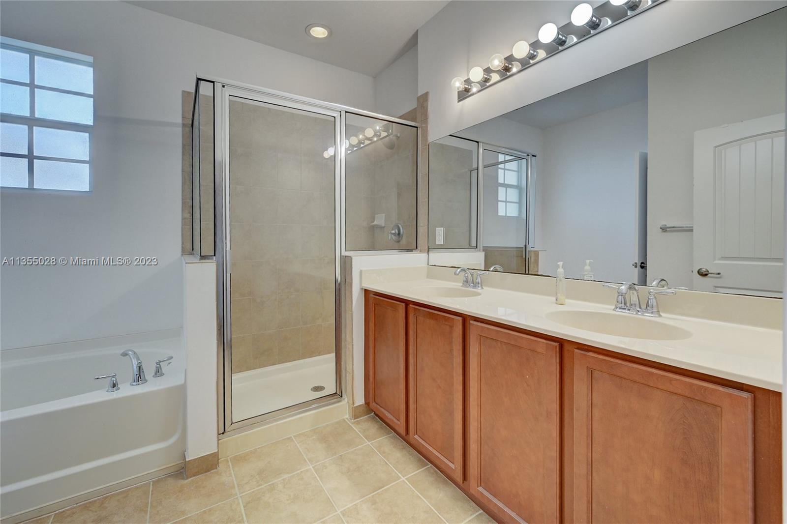 CYPRESS GROVE - Residential Lease