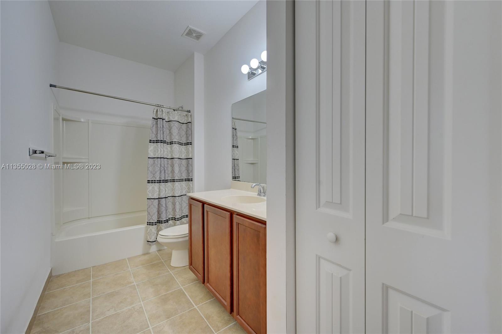 CYPRESS GROVE - Residential Lease