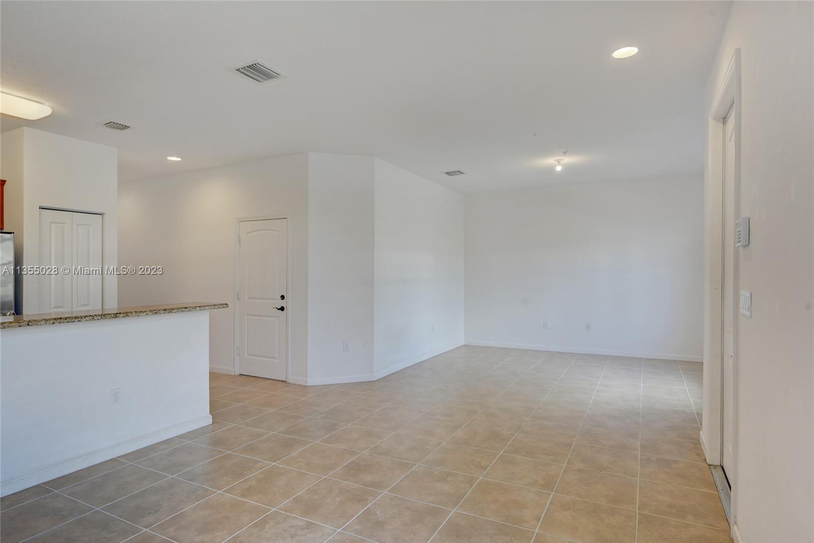 CYPRESS GROVE - Residential Lease