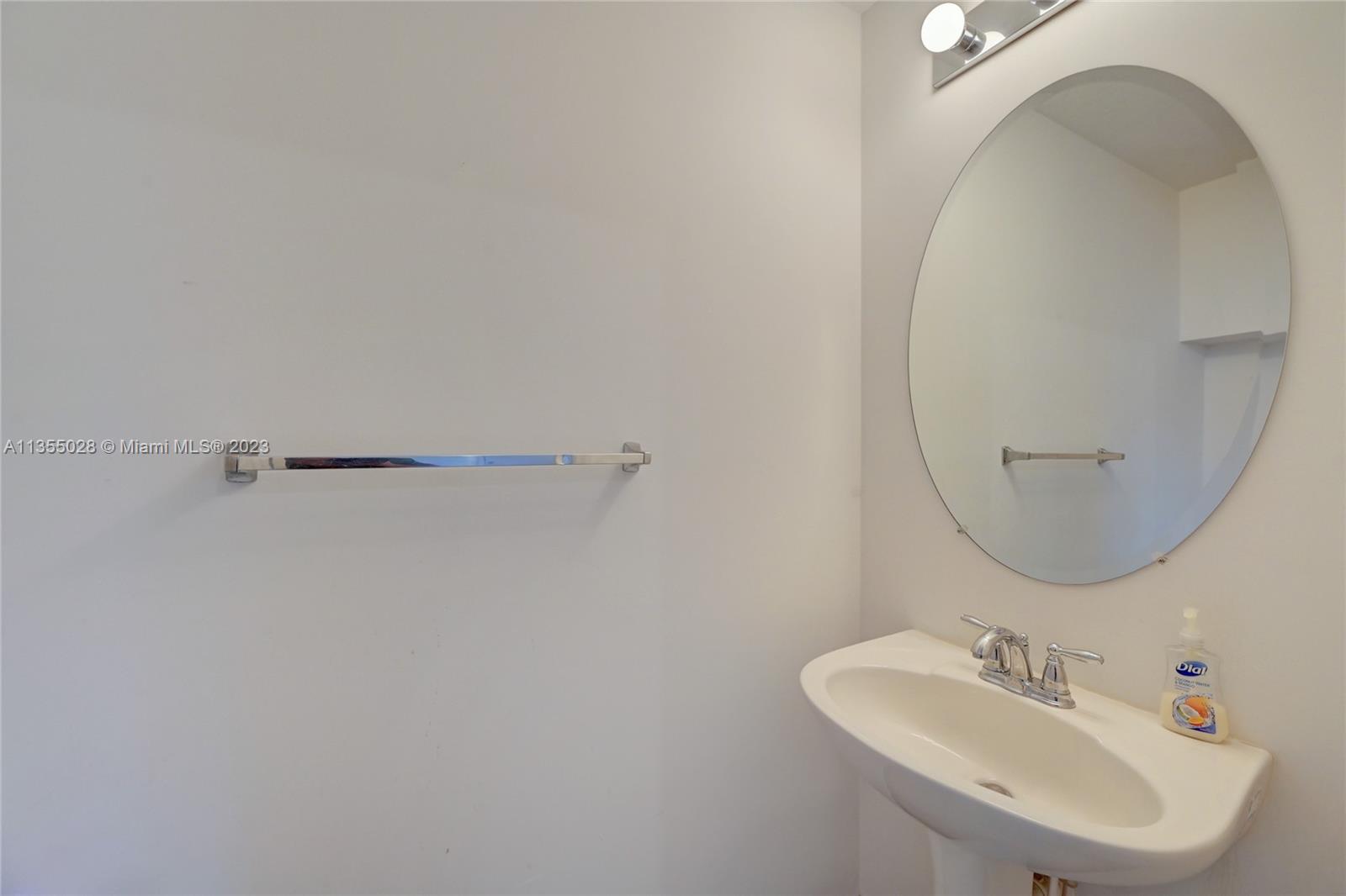 CYPRESS GROVE - Residential Lease