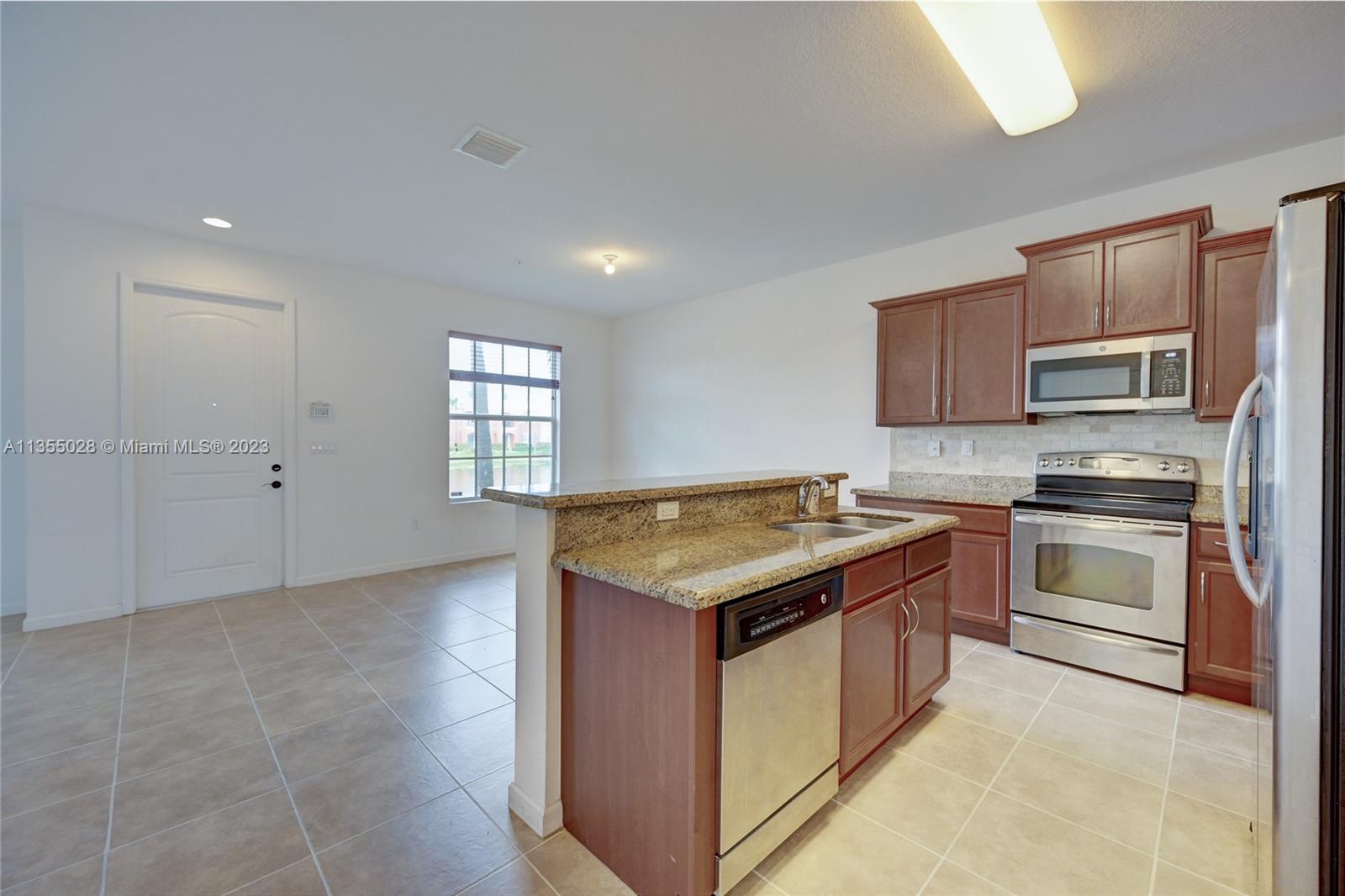 CYPRESS GROVE - Residential Lease