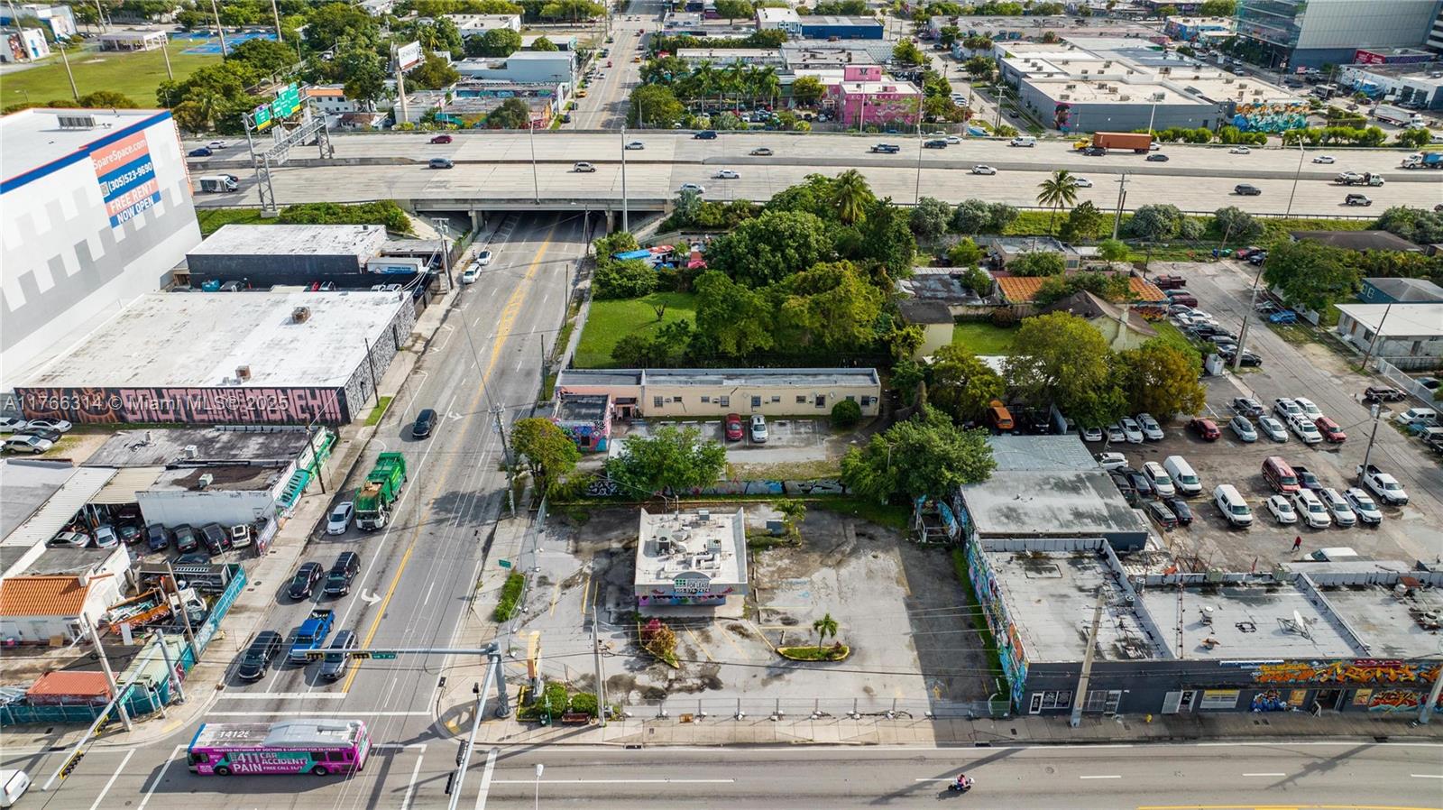 NORTHERN BLVD TRACK - Land