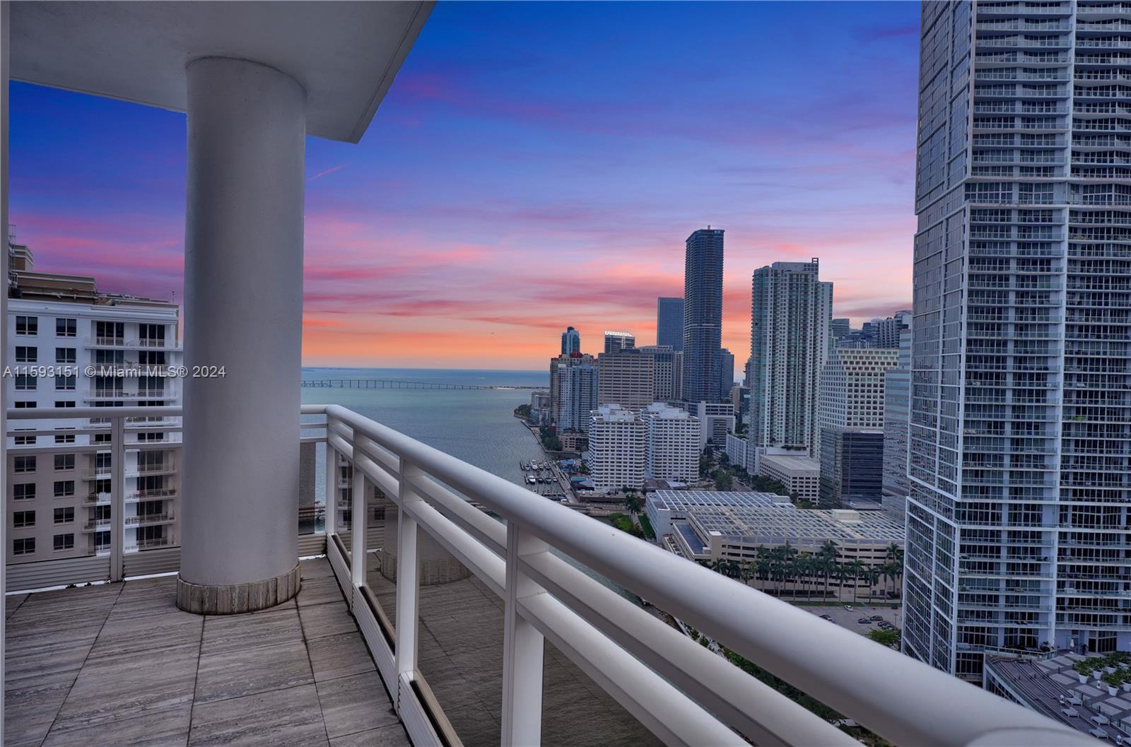 CARBONELL CONDO - Residential Lease