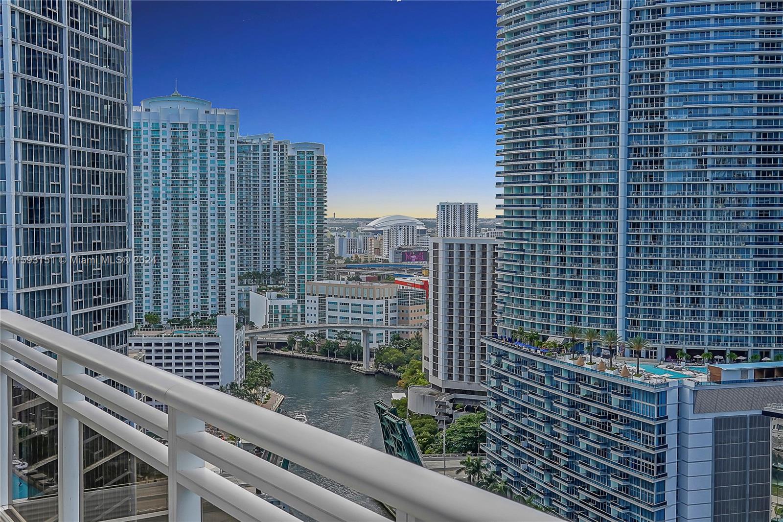CARBONELL CONDO - Residential Lease