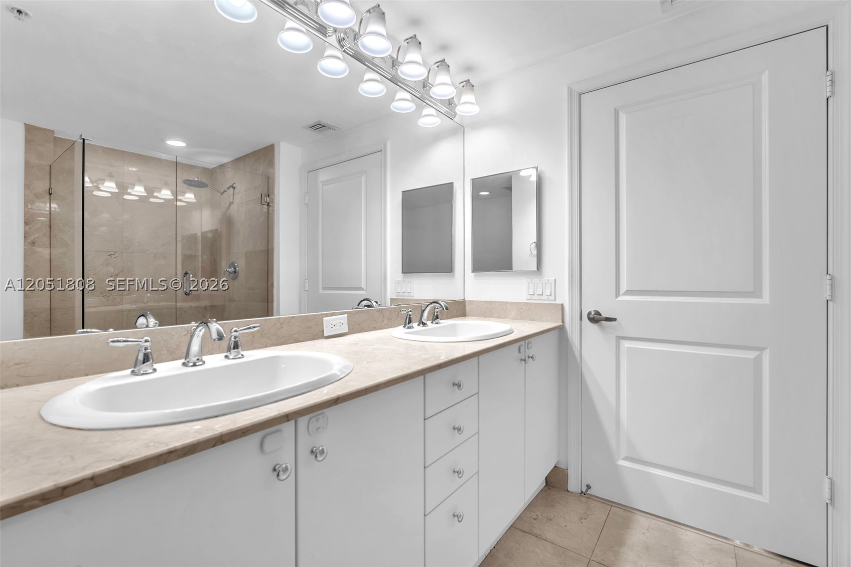 CASA COSTA CONDO - Residential