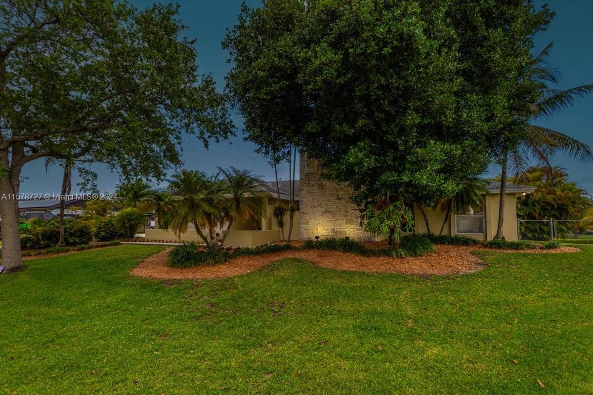 SECTION 21 BEL-AIRE - Residential