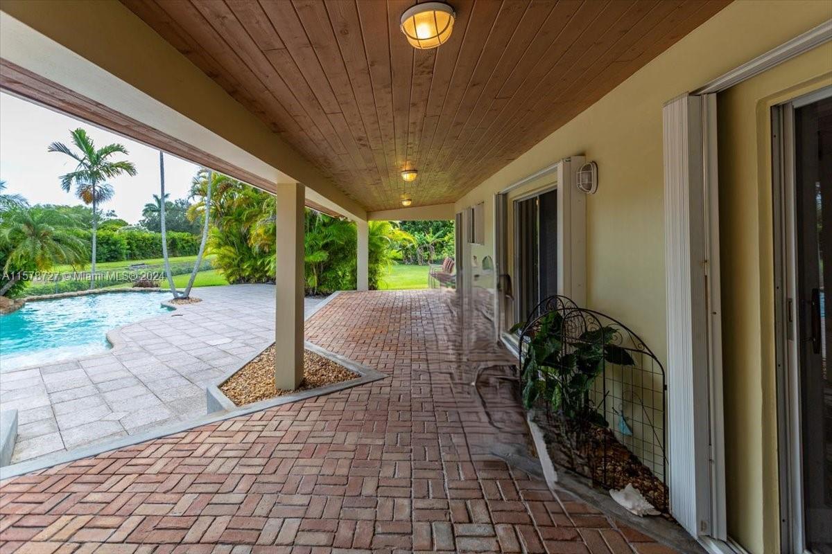 SECTION 21 BEL-AIRE - Residential