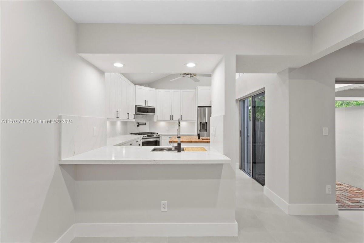SECTION 21 BEL-AIRE - Residential