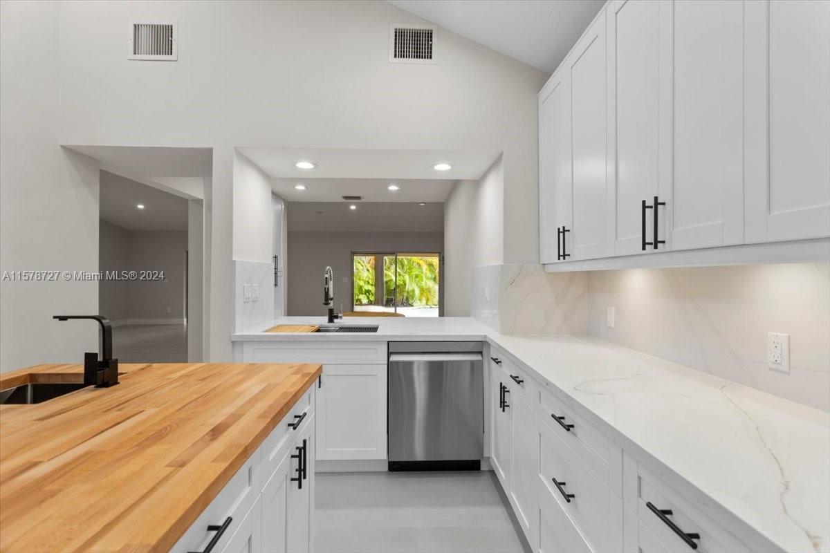 SECTION 21 BEL-AIRE - Residential