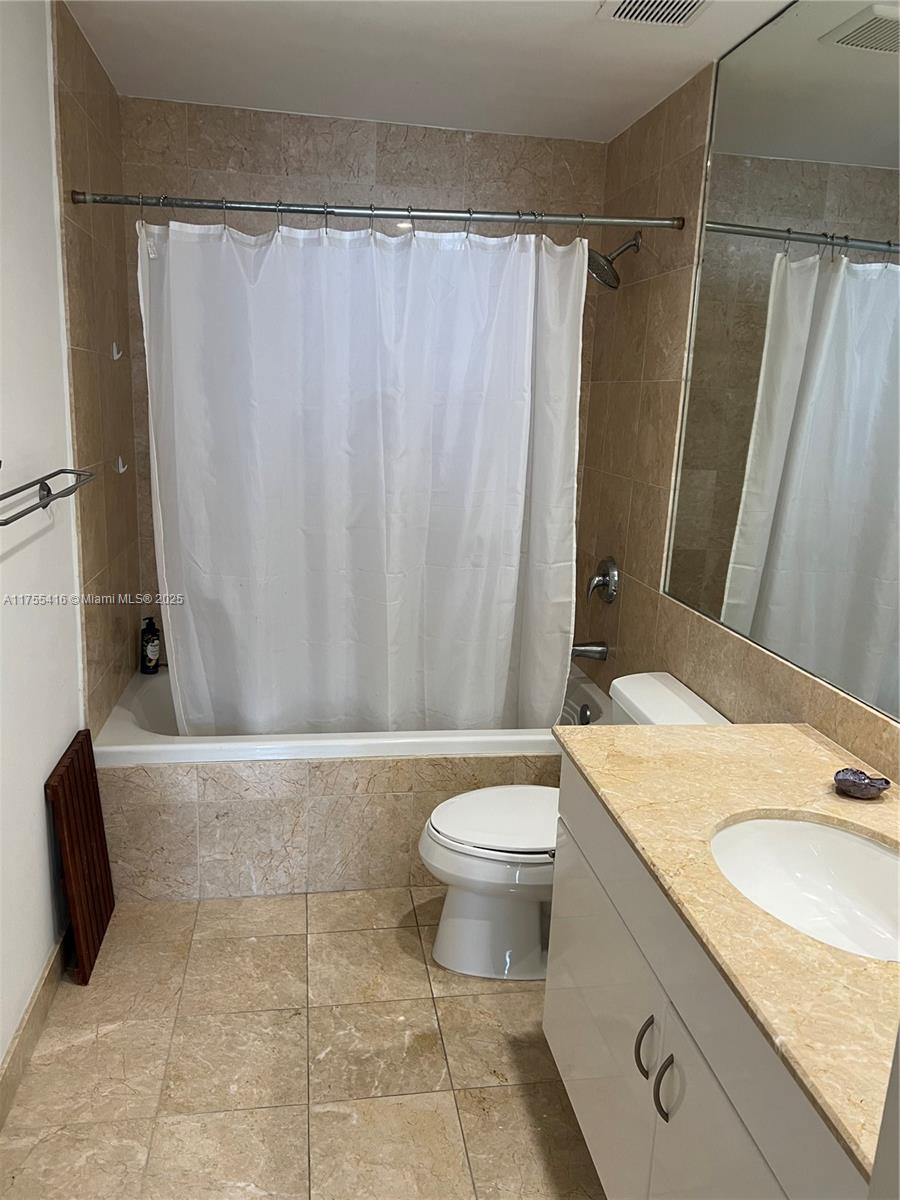 COURTS BRICKELL KEY CONDO - Residential Lease