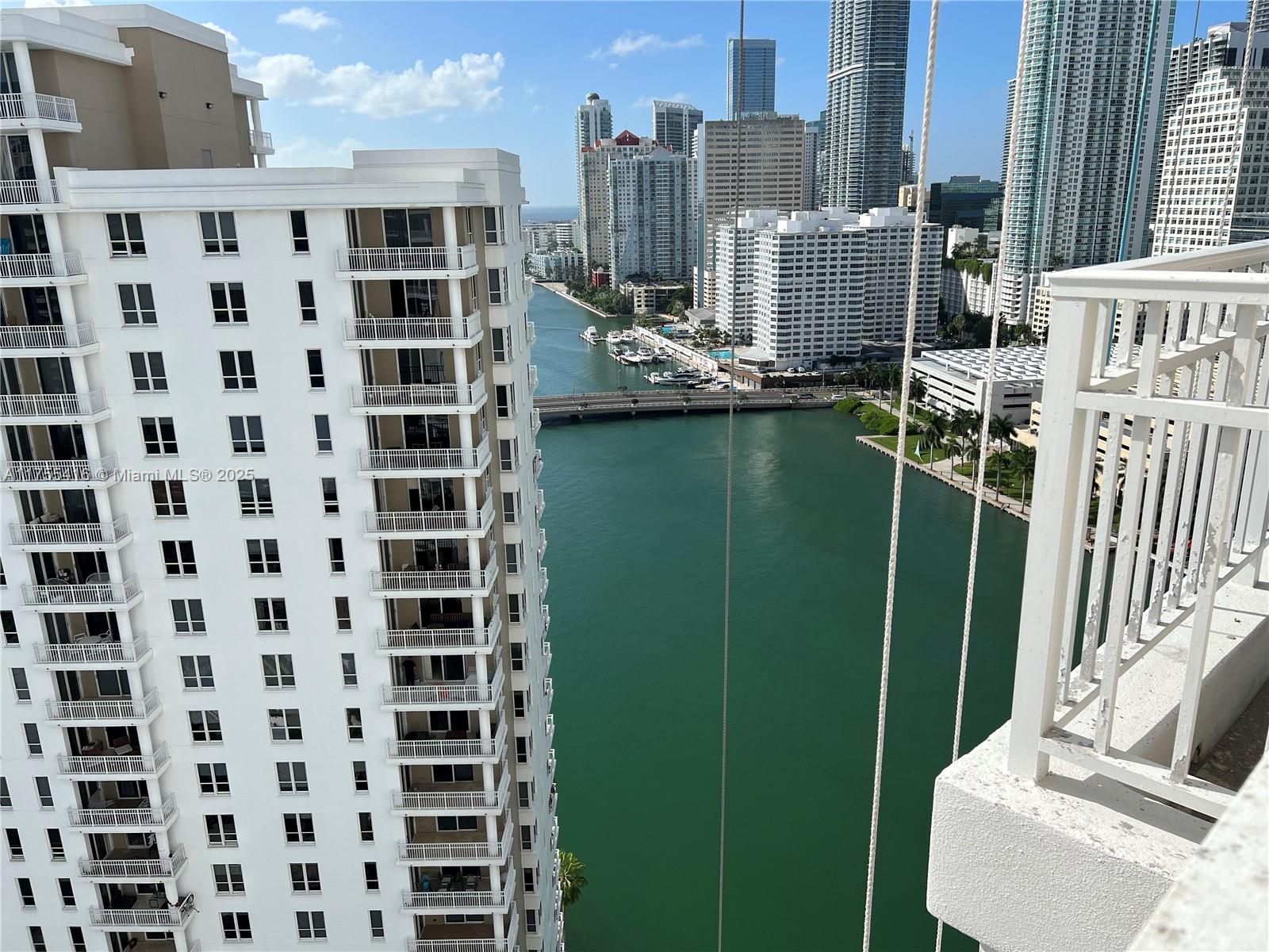 COURTS BRICKELL KEY CONDO - Residential Lease