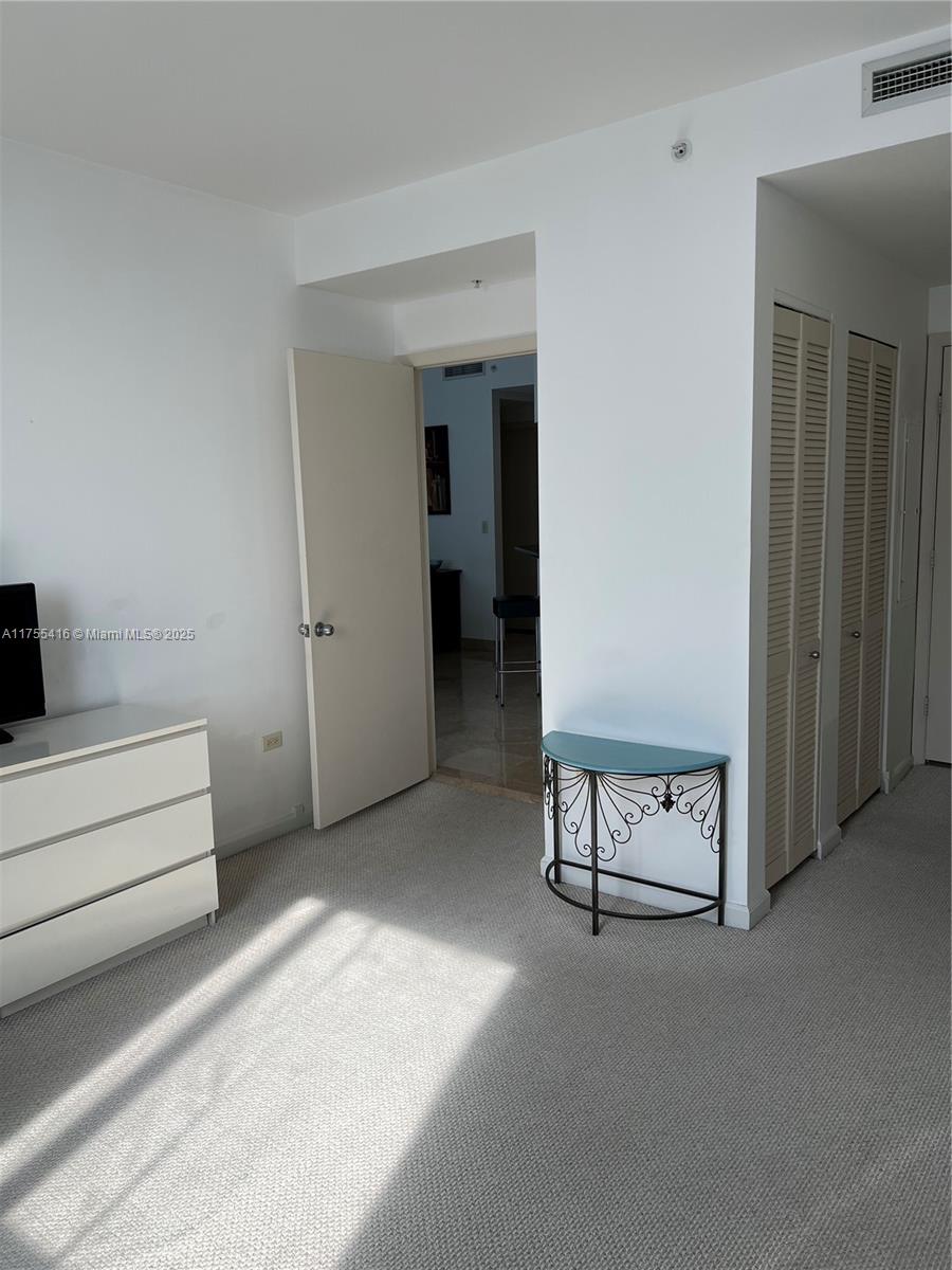 COURTS BRICKELL KEY CONDO - Residential Lease