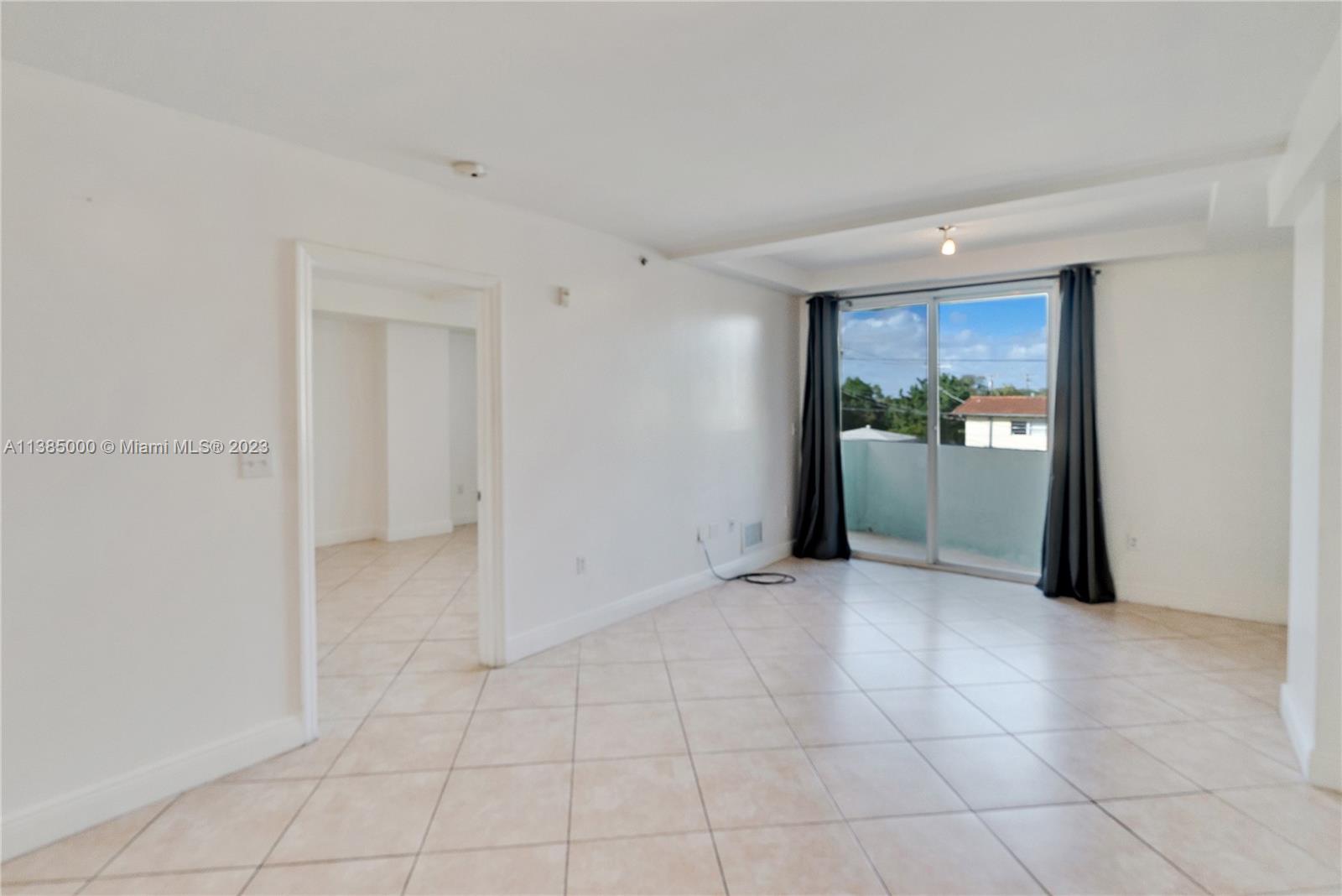 GROVE VIEW CONDO - Residential Lease