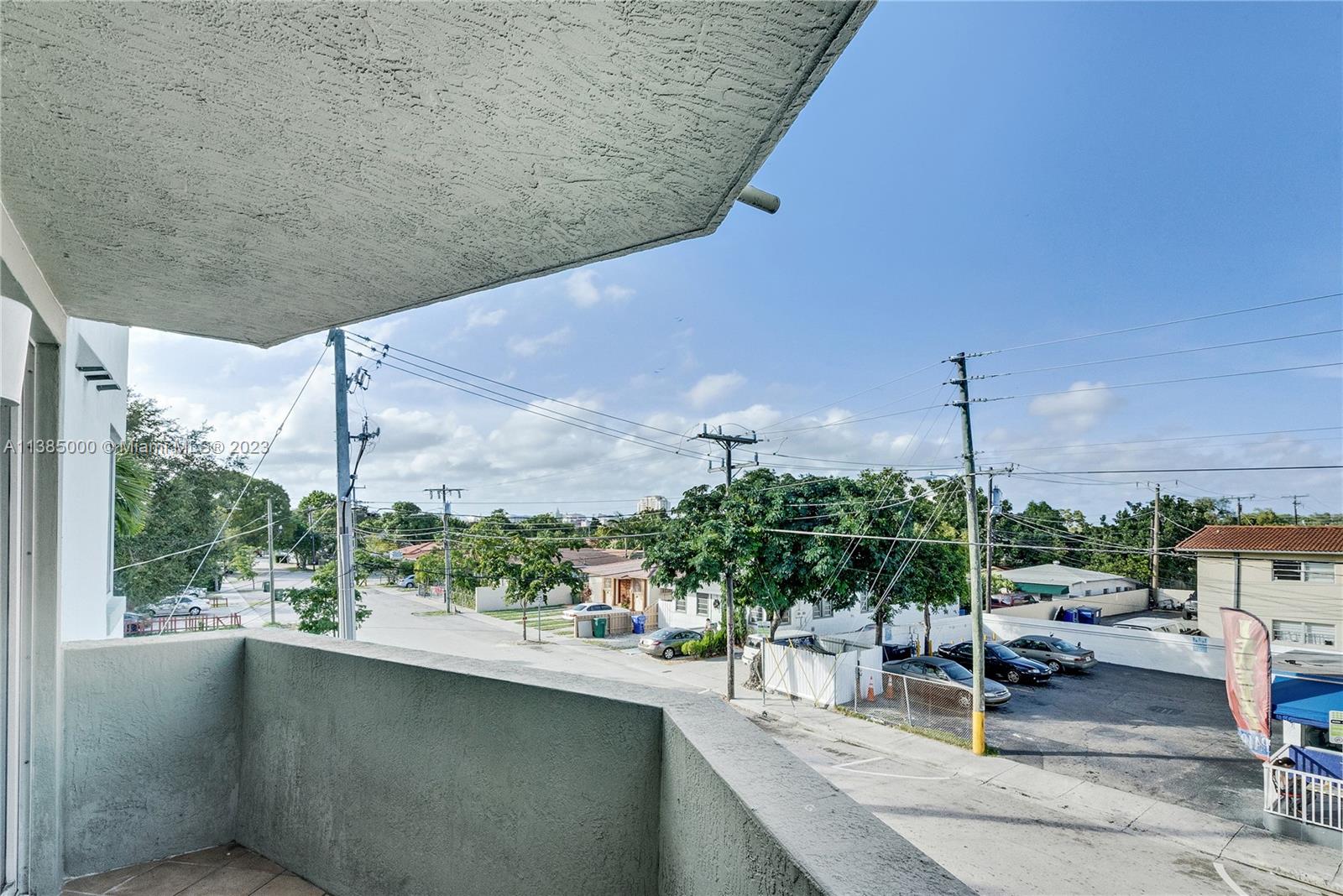 GROVE VIEW CONDO - Residential Lease