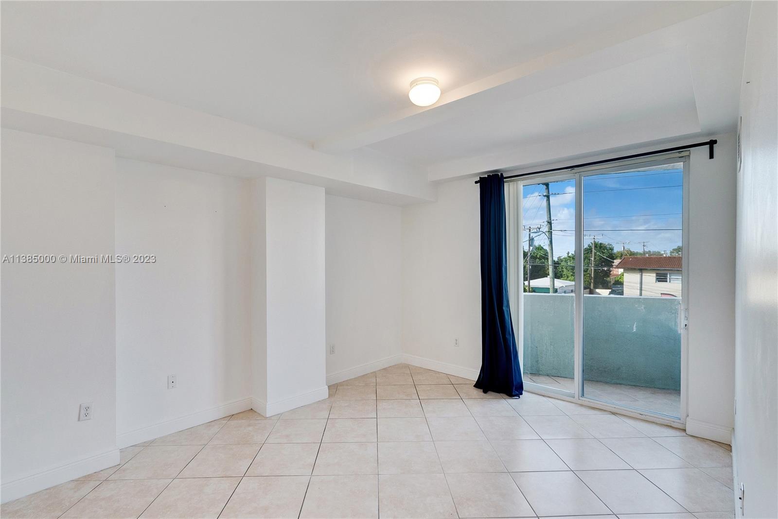 GROVE VIEW CONDO - Residential Lease
