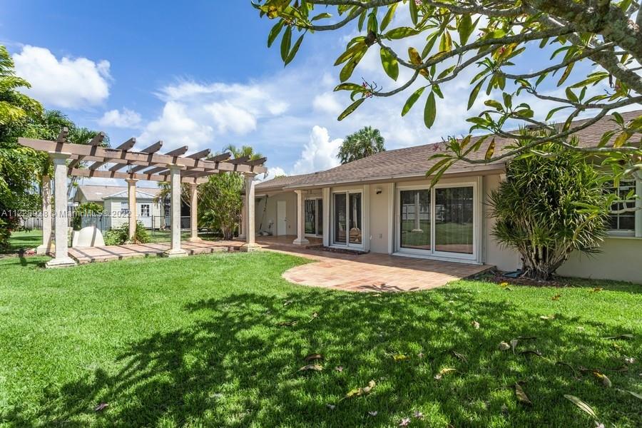 PINE SHORE SEC 7 - Residential