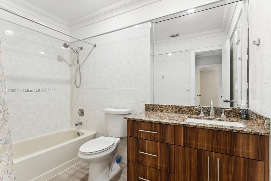 PINE SHORE SEC 7 - Residential