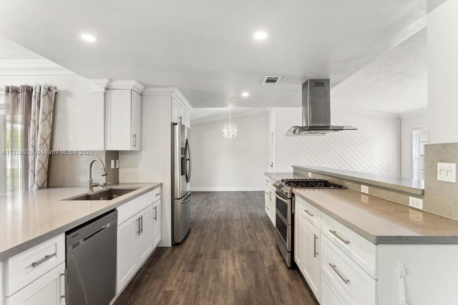 PINE SHORE SEC 7 - Residential