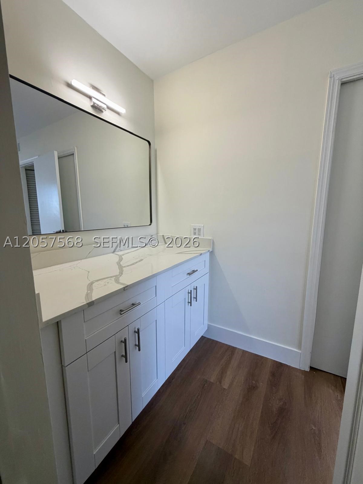 LAKEWOOD AT EMERALD HILLS - Residential Lease