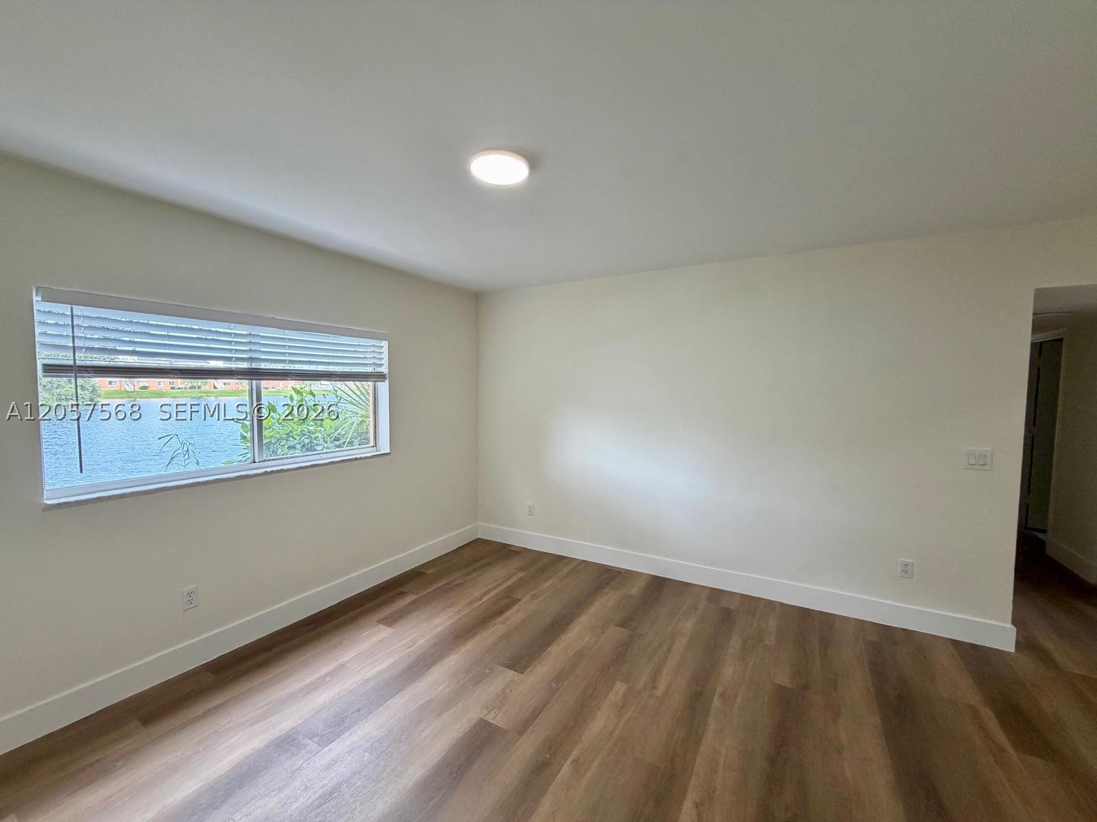 LAKEWOOD AT EMERALD HILLS - Residential Lease