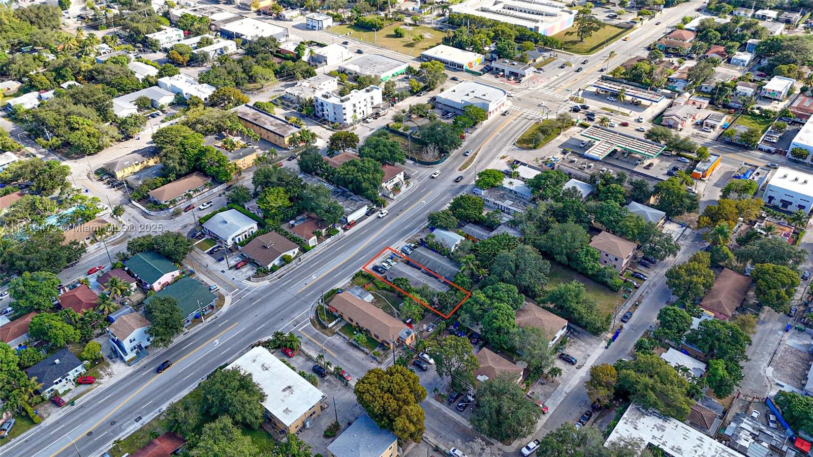 MIAMI AVE SUB - Residential Income