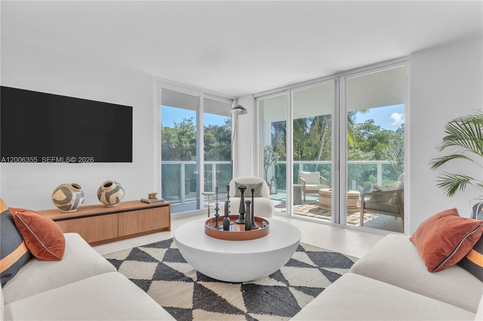 ARLEN HOUSE EAST CONDO - Residential