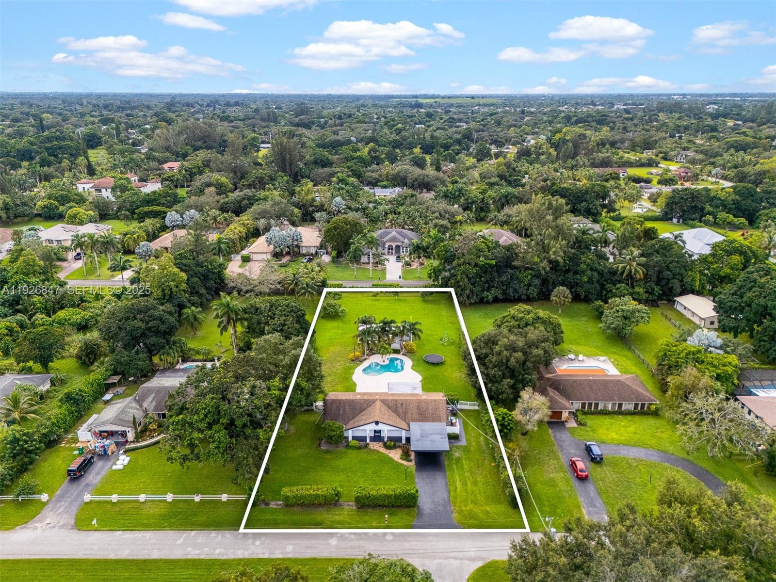 FLA FRUIT LANDS CO - Residential Lease