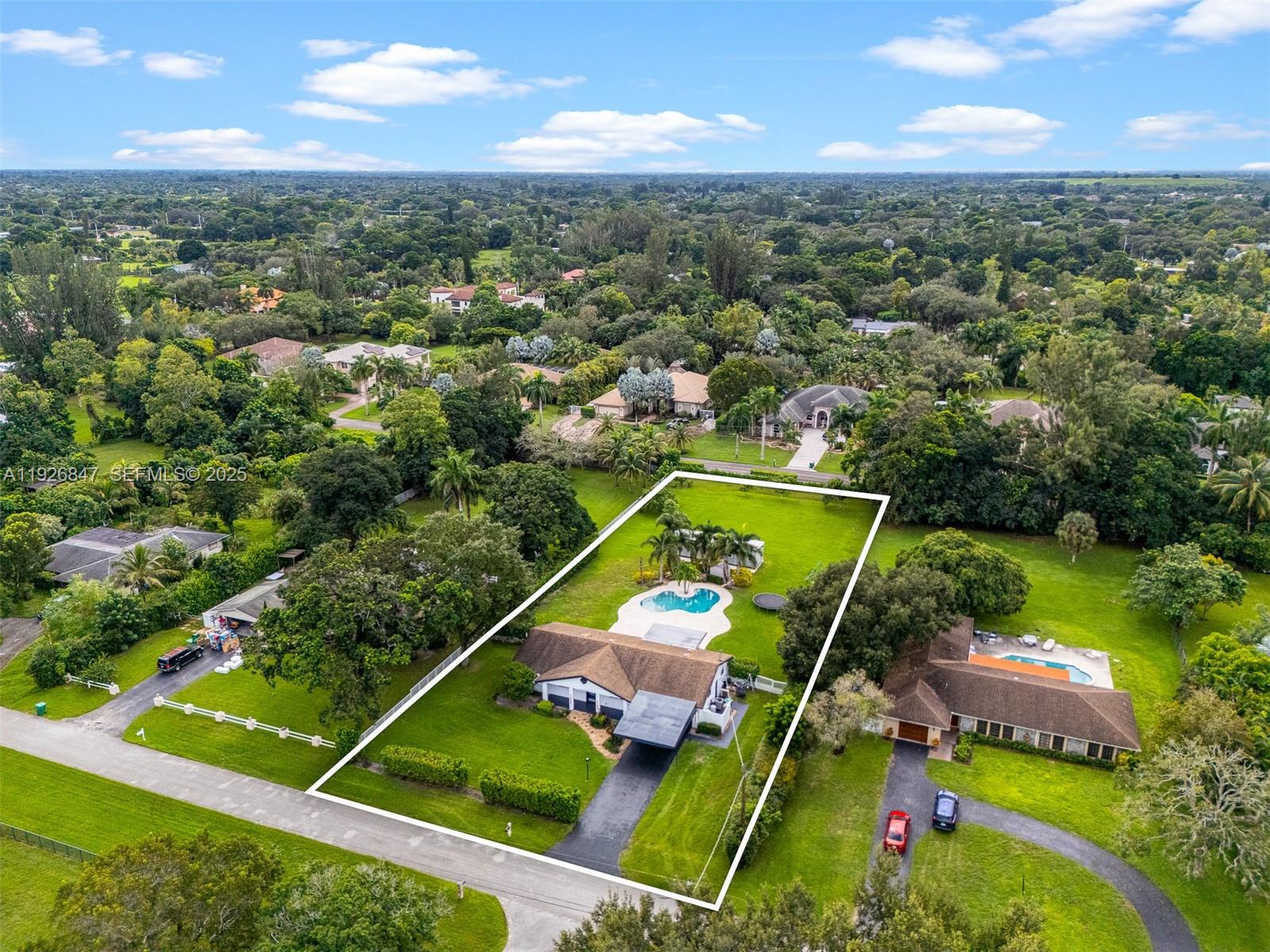 FLA FRUIT LANDS CO - Residential Lease