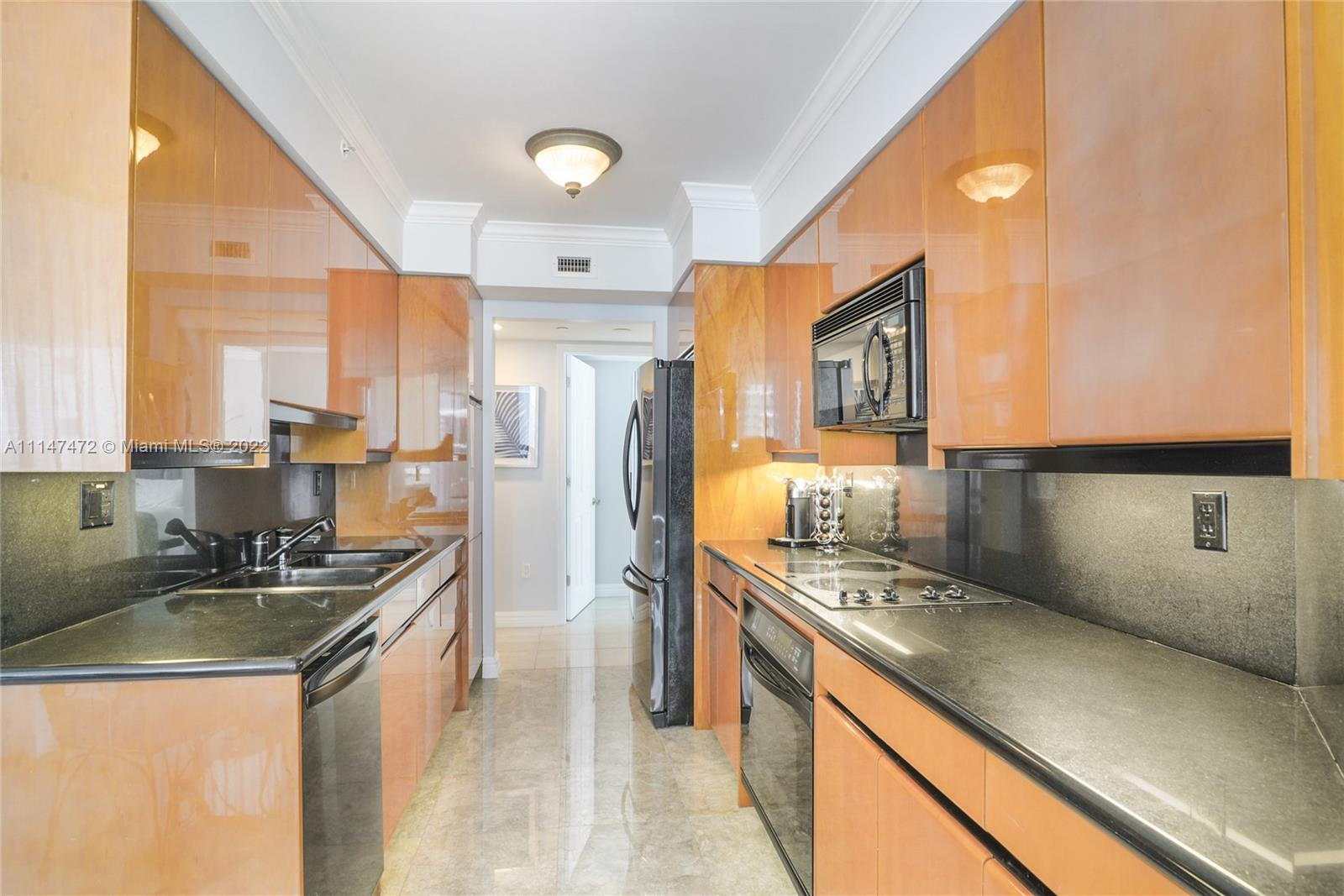 MILLENNIUM CONDO - Residential