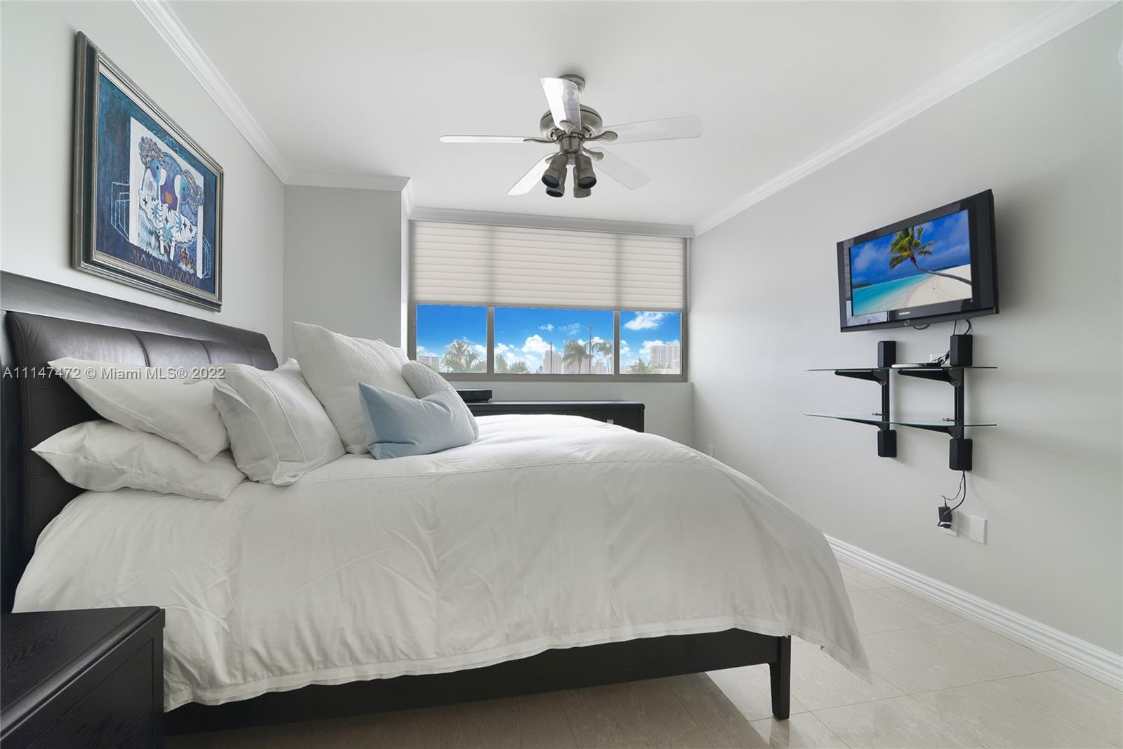 MILLENNIUM CONDO - Residential