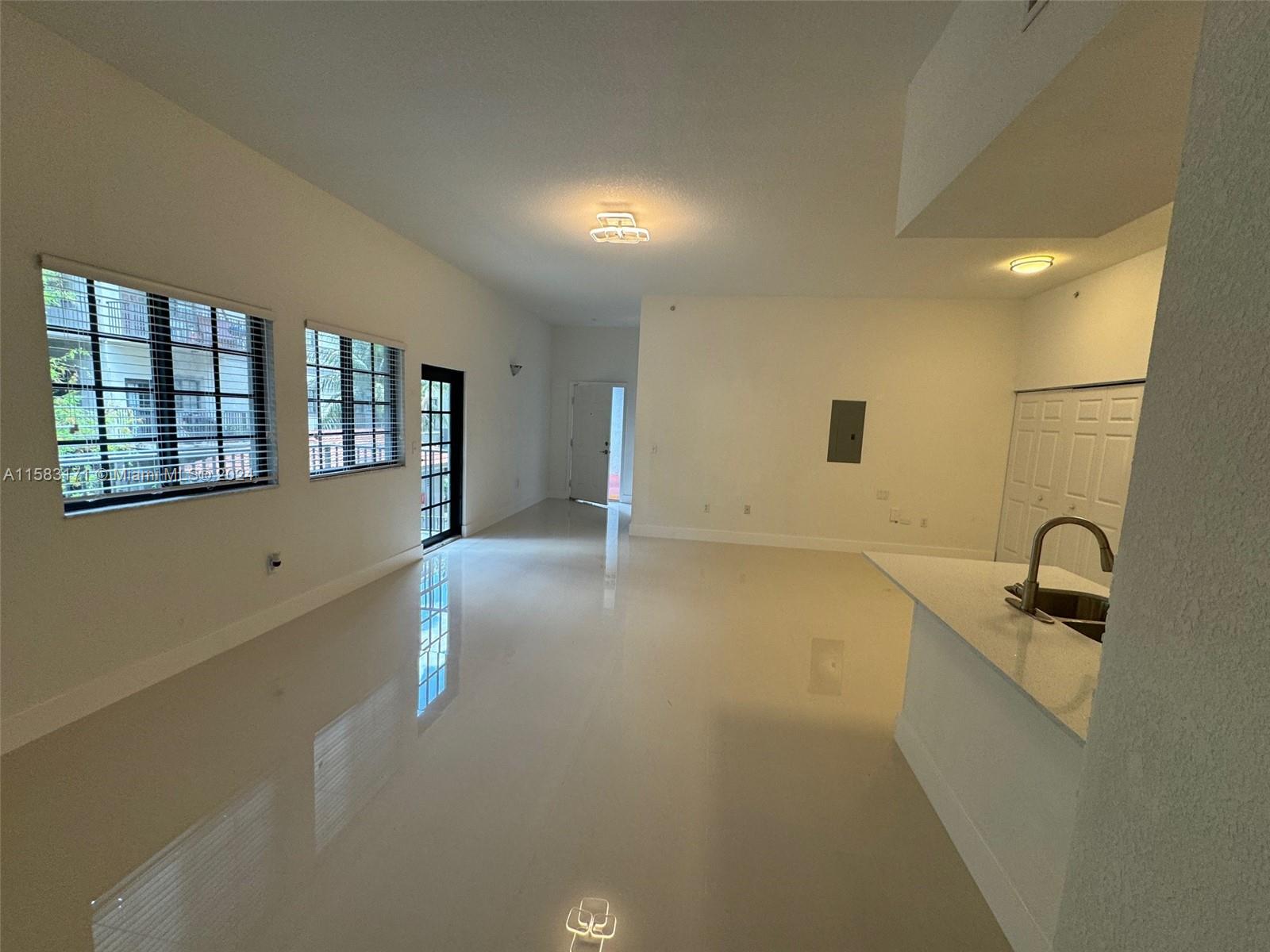 RIVERSIDE VILLAS AT - Residential Lease
