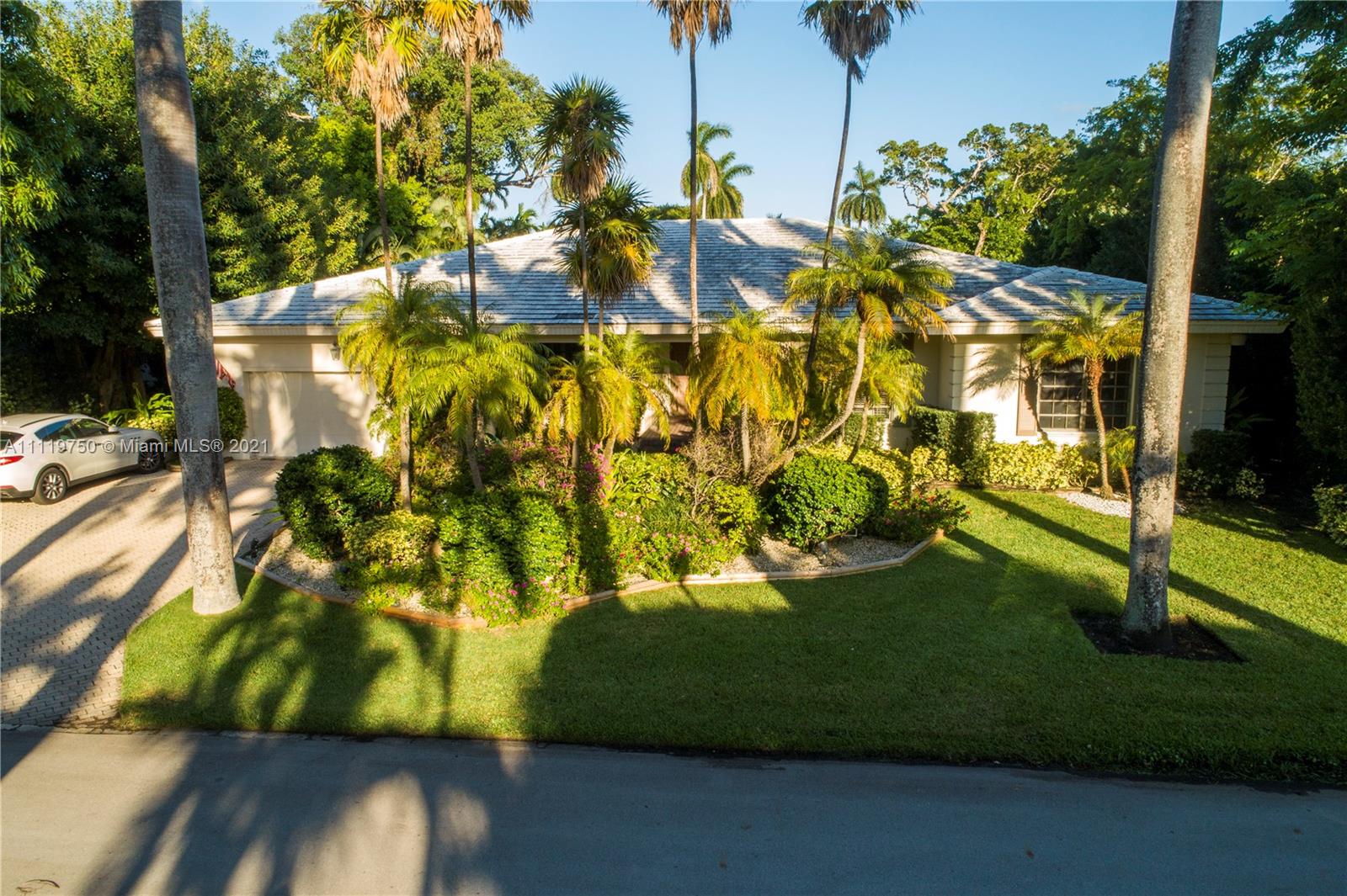 LA GORCE ISLAND - Residential