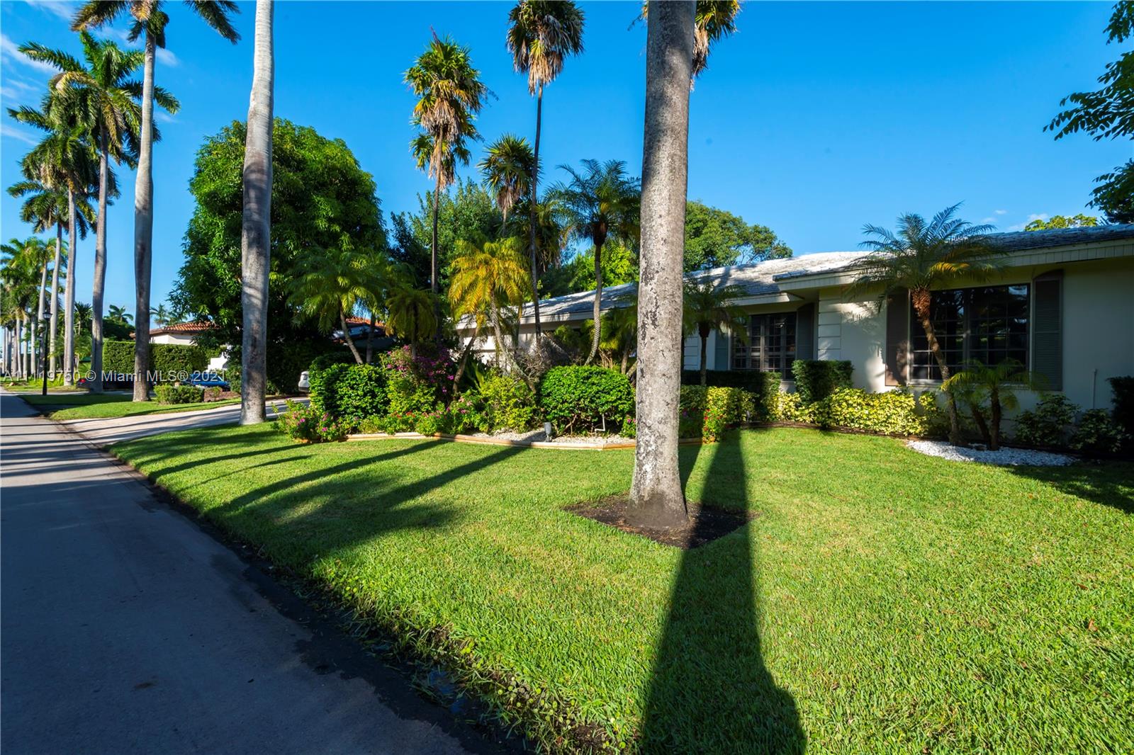 LA GORCE ISLAND - Residential
