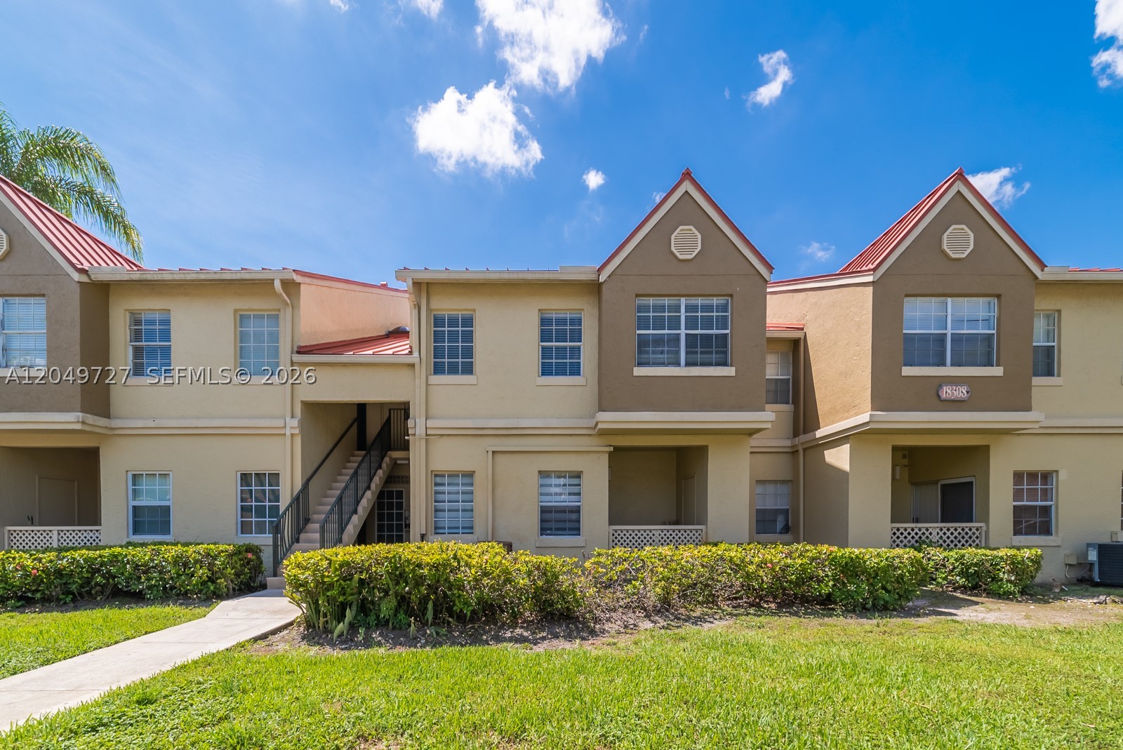 xcellent investment opportunity in a prime Hialeah location! This well-maintained first-floor 1-bedroom, 1-bathroom condo offers convenience and comfort, featuring an in-unit washer and dryer, a private balcony with additional storage, and easy access to major highways. Residents enjoy resort-style amenities including a swimming pool, fitness center, clubhouse, tennis and basketball courts, playground, and hot tub.