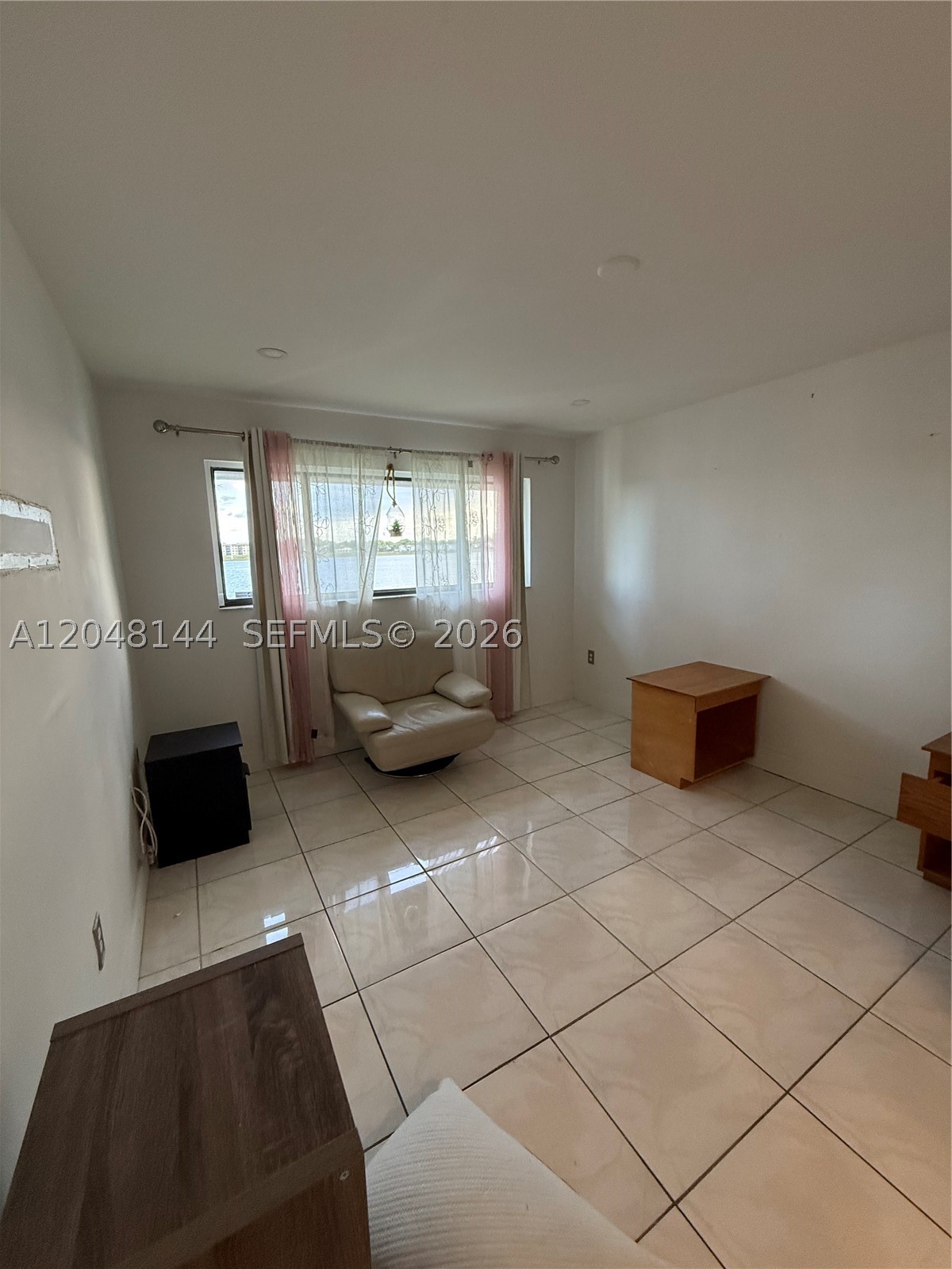 CARMEL LAKES CONDO NO 6 - Residential Lease
