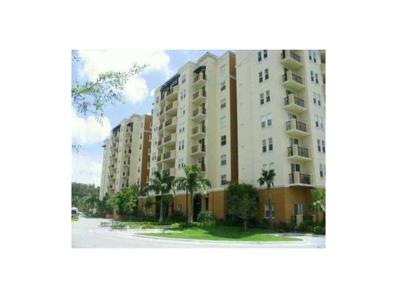 THE GRANDE - Residential Lease