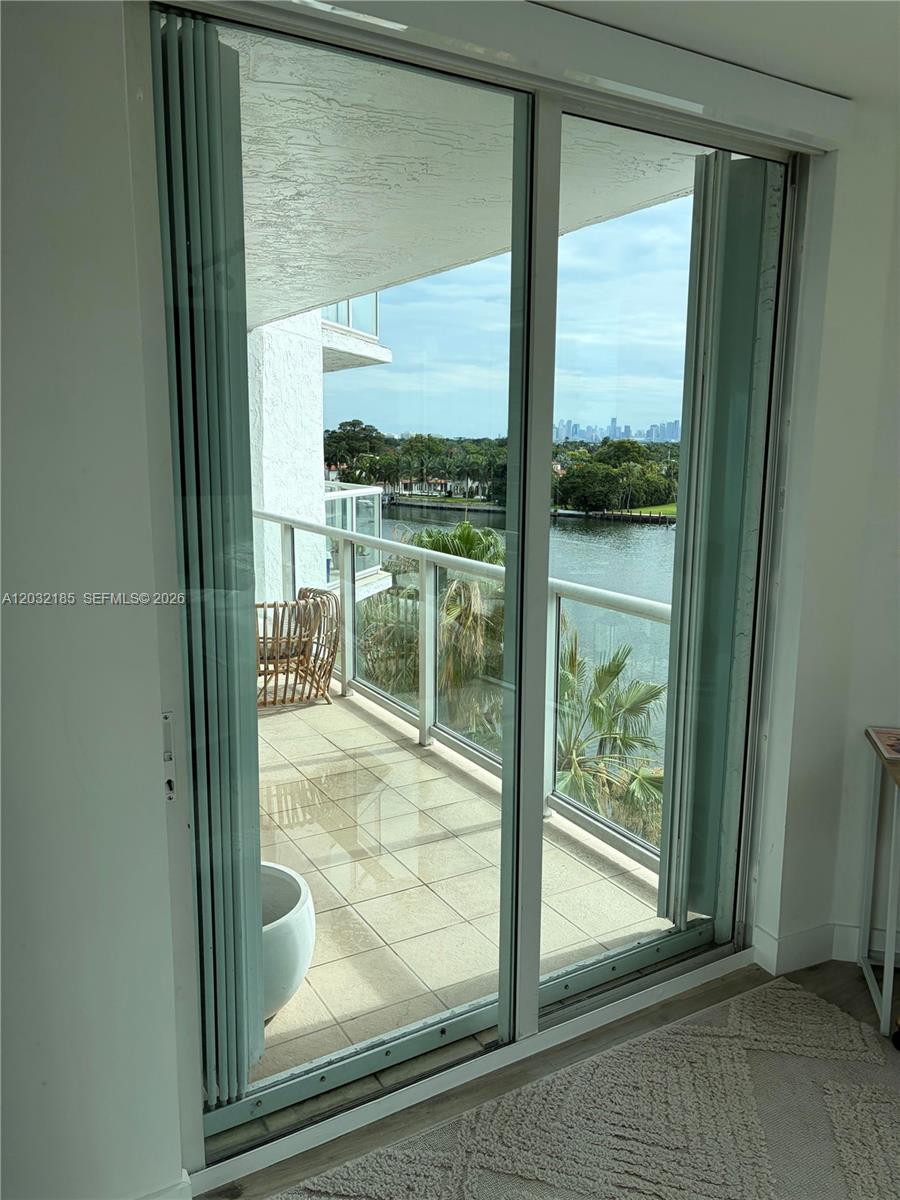 THE GRANDVIEW CONDO - Residential Lease