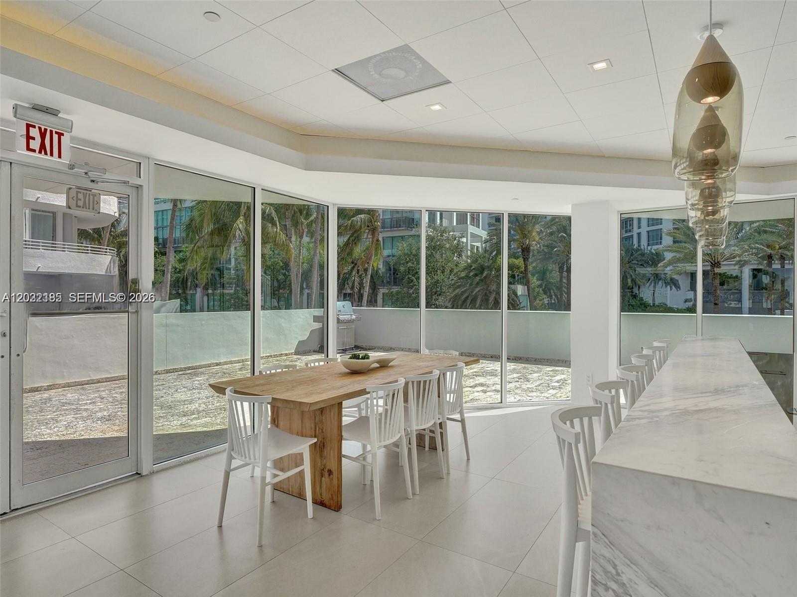 THE GRANDVIEW CONDO - Residential Lease