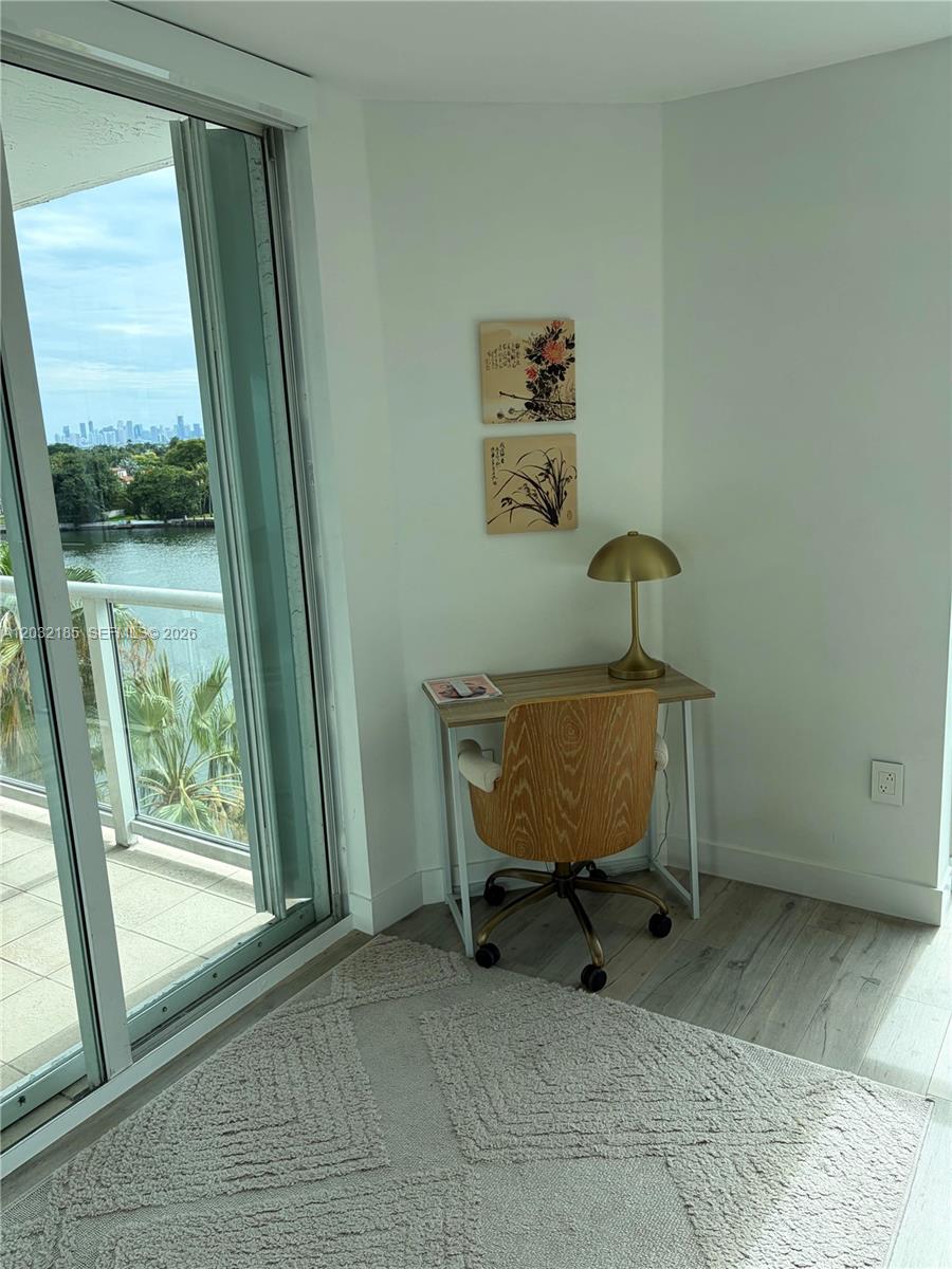 THE GRANDVIEW CONDO - Residential Lease