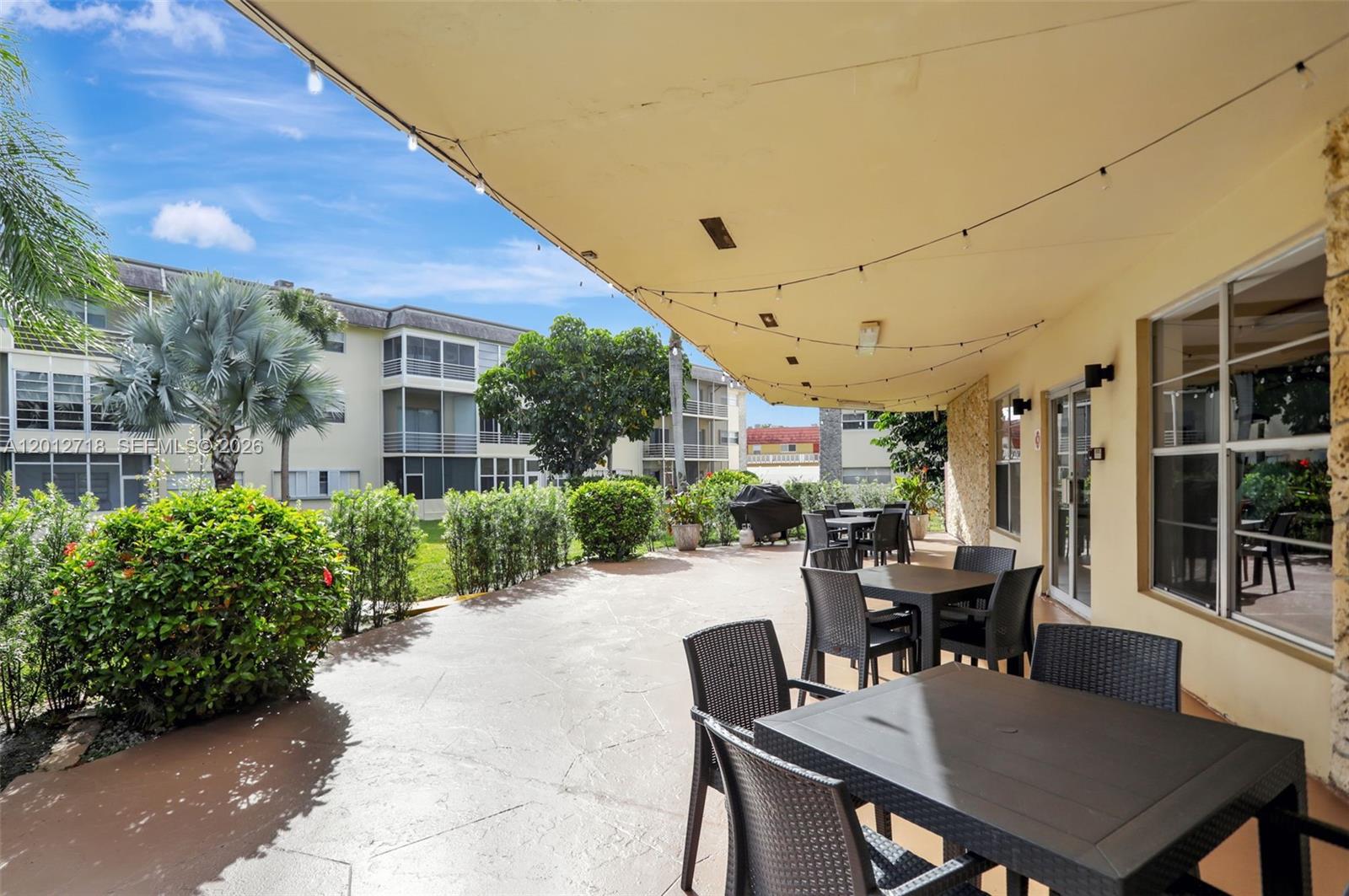 KENWOOD HALL CONDO - Residential