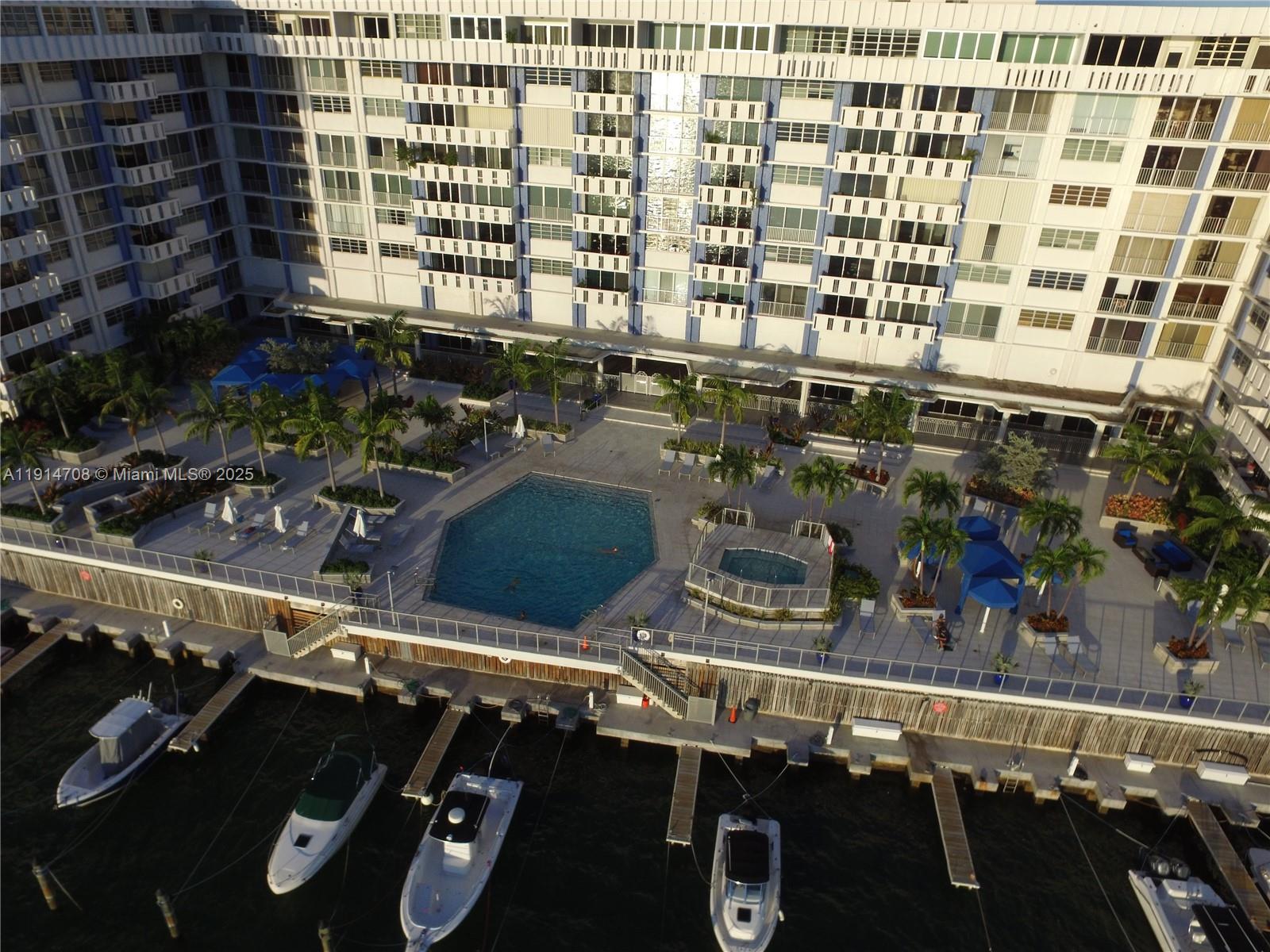 SOUTH BAY CLUB CONDO - Residential Lease