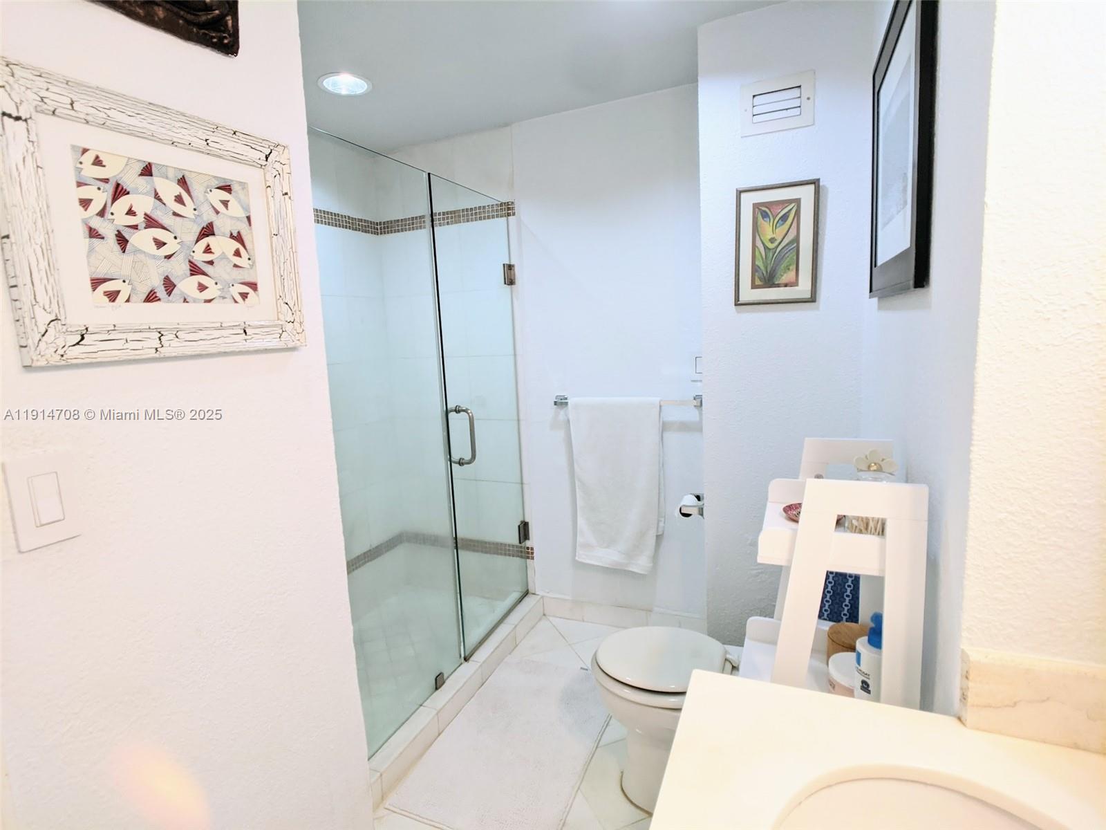 SOUTH BAY CLUB CONDO - Residential Lease