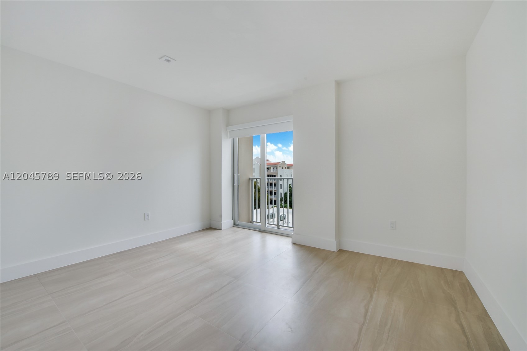 CORAL GABLES DOUGLAS SEC - Residential