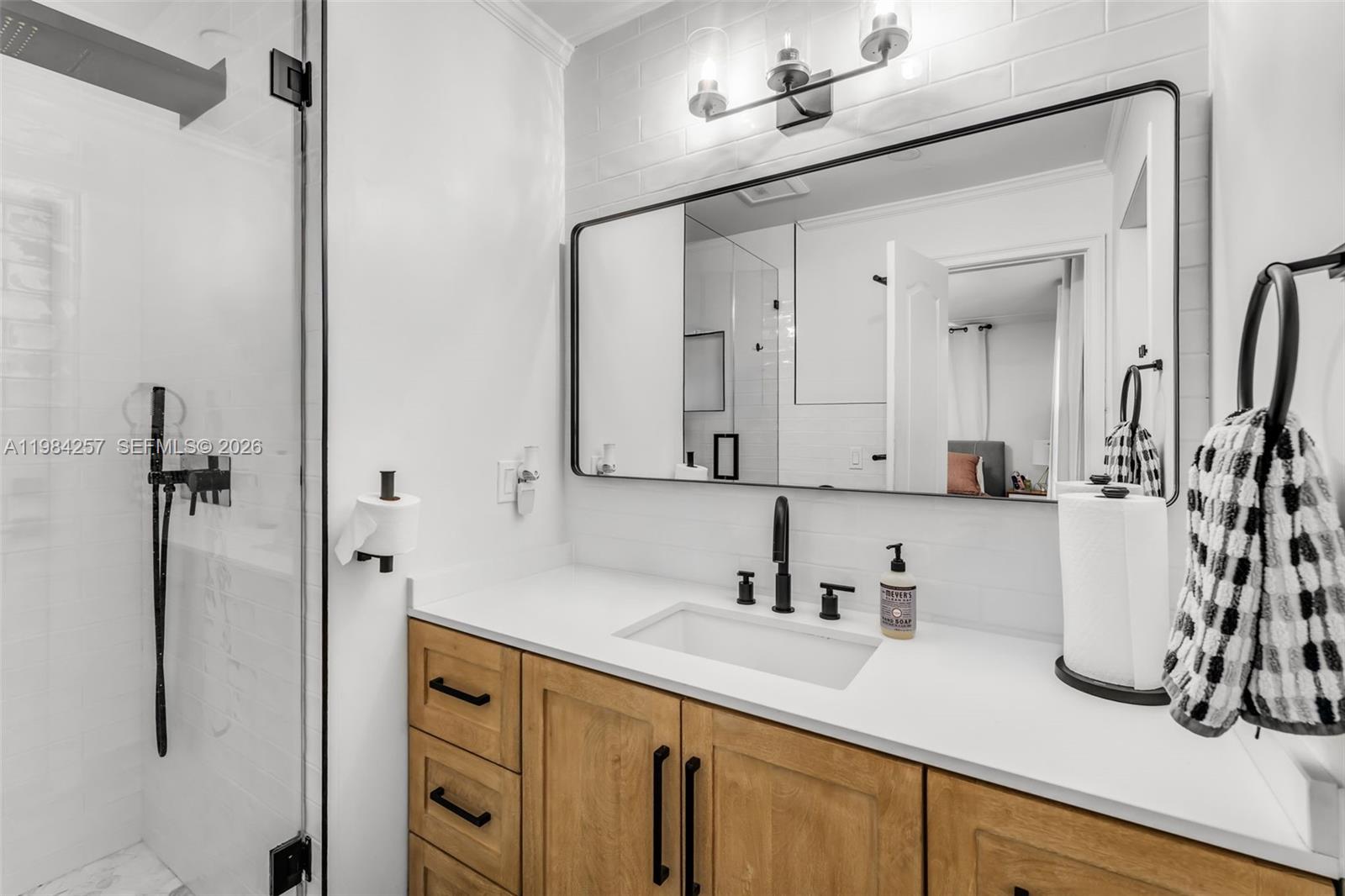 BUZ CARL ESTATES - Residential