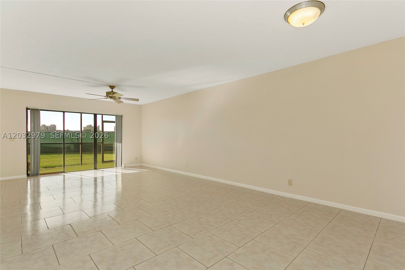 GARDENS AT BONAVENTURE 11 - Residential