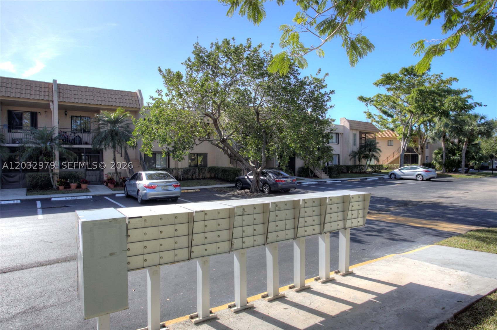 GARDENS AT BONAVENTURE 11 - Residential